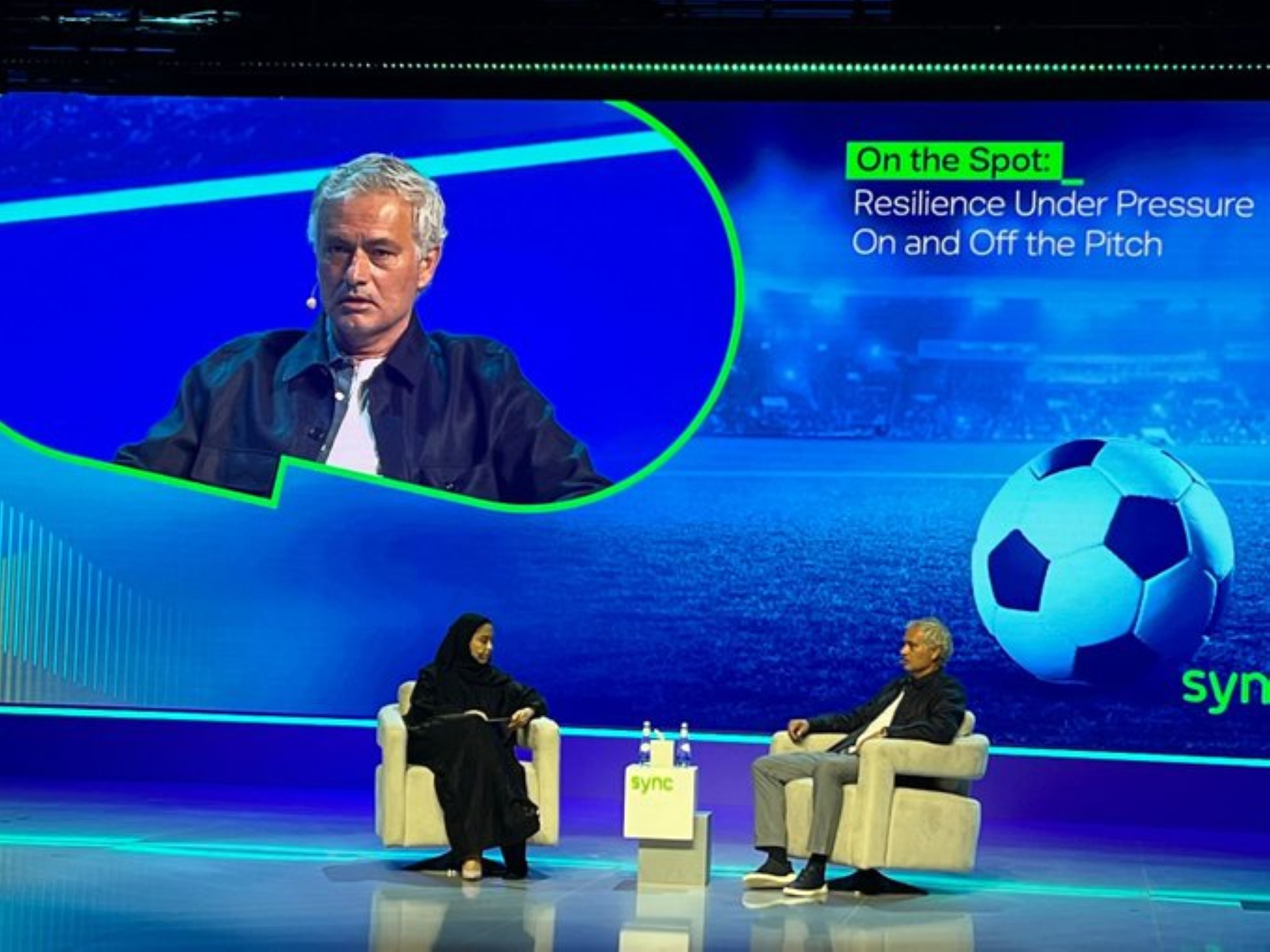 مورينيو: تقنية الـ "VAR" يمكن التلاعب بها