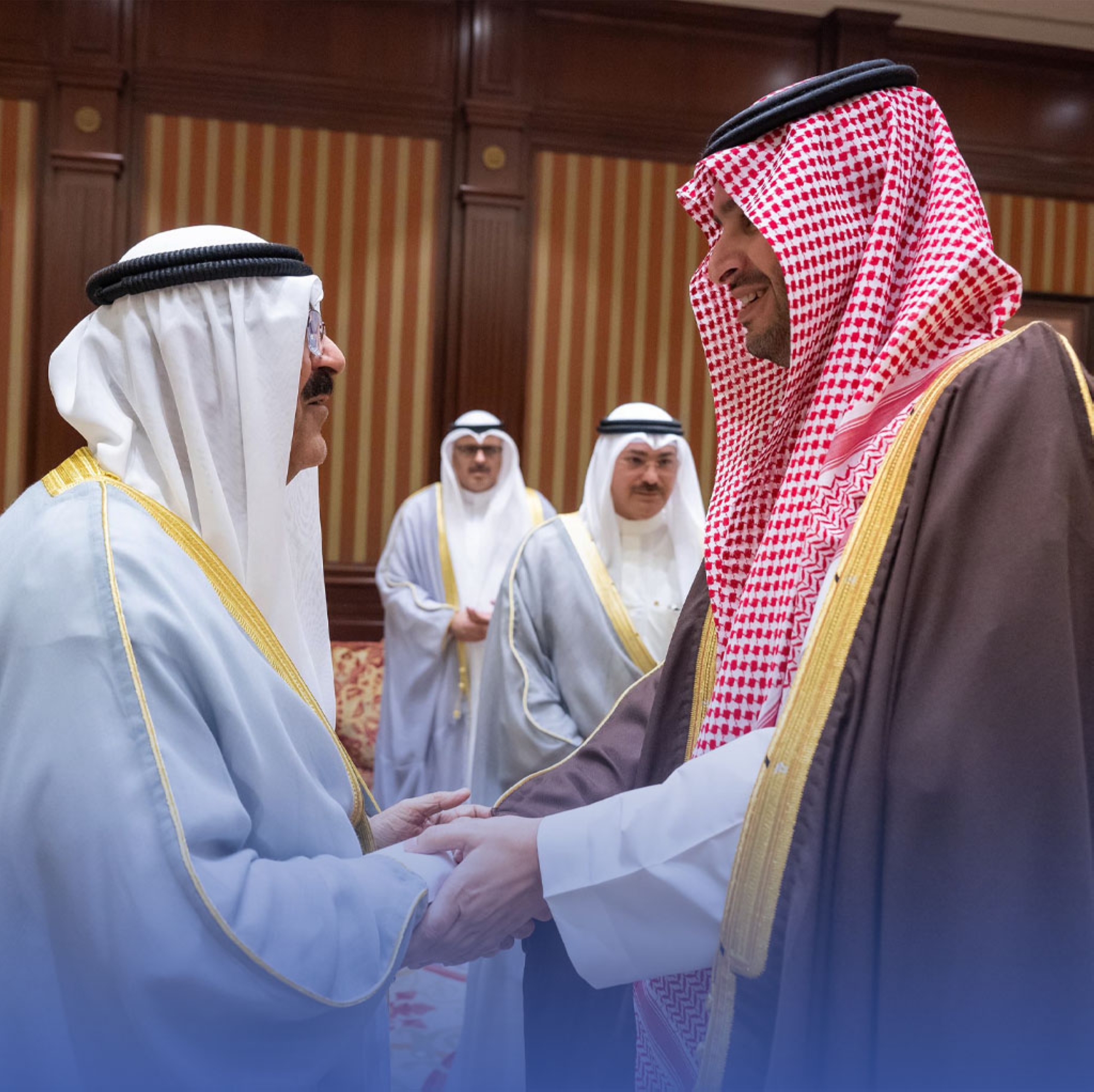 أمير الكويت يستعرض العلاقات الأخوية مع تركي بن محمد