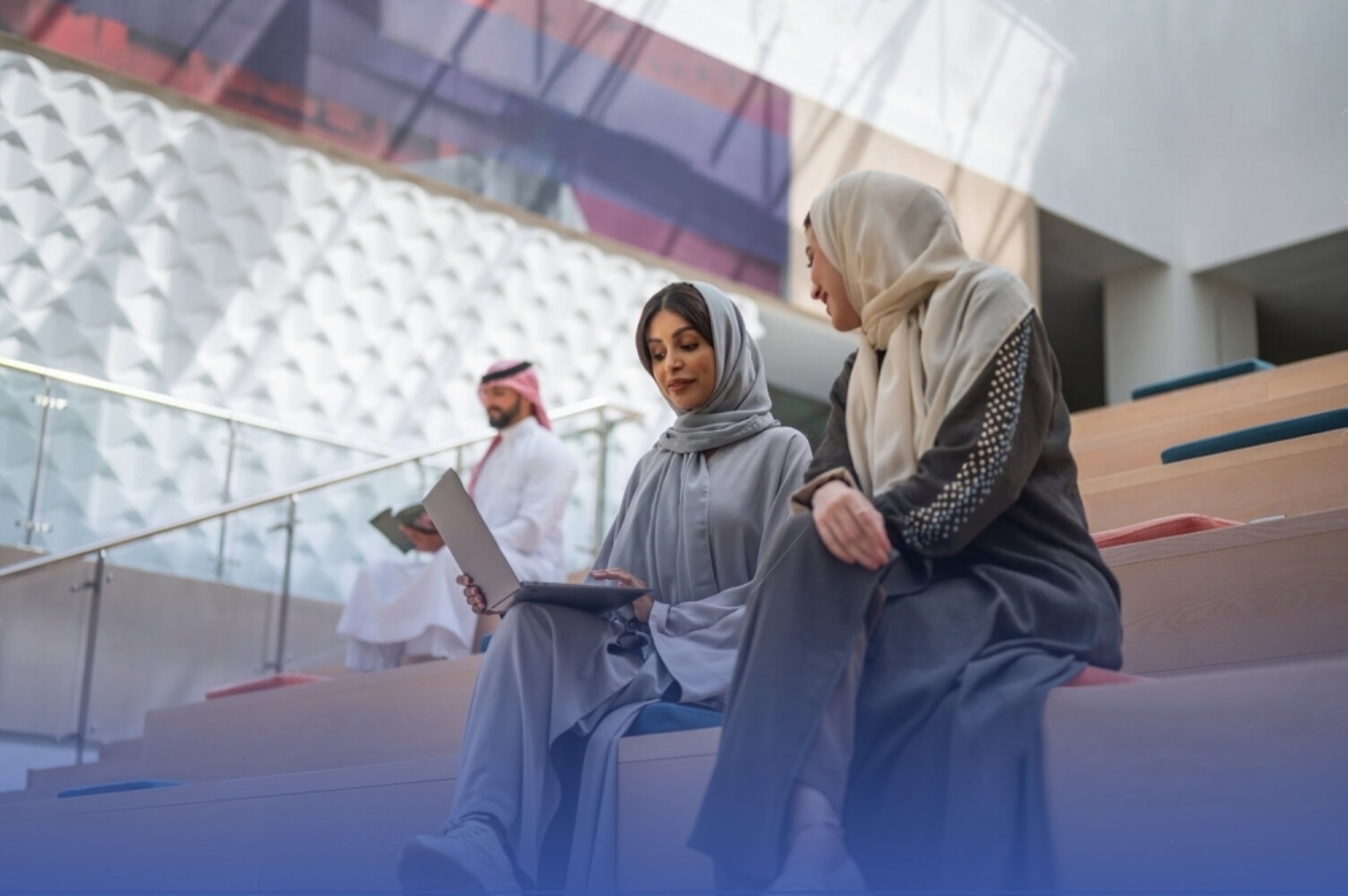 5 مبتعثات يتميّزن علمياً بجامعات النخبة