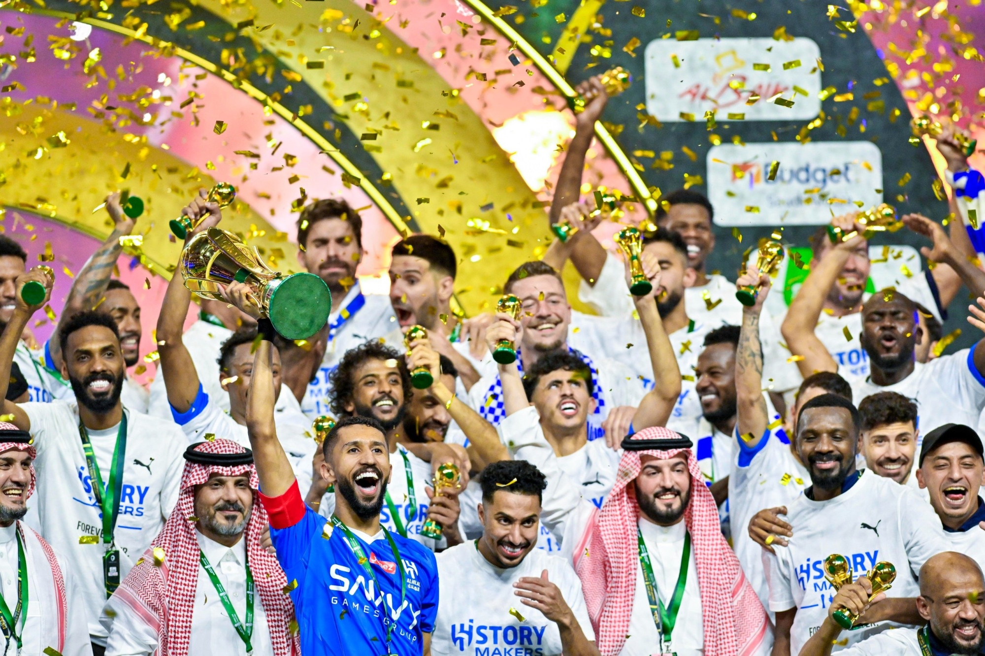 الهلال.. ثلاثية تاريخية في موسم استثنائي