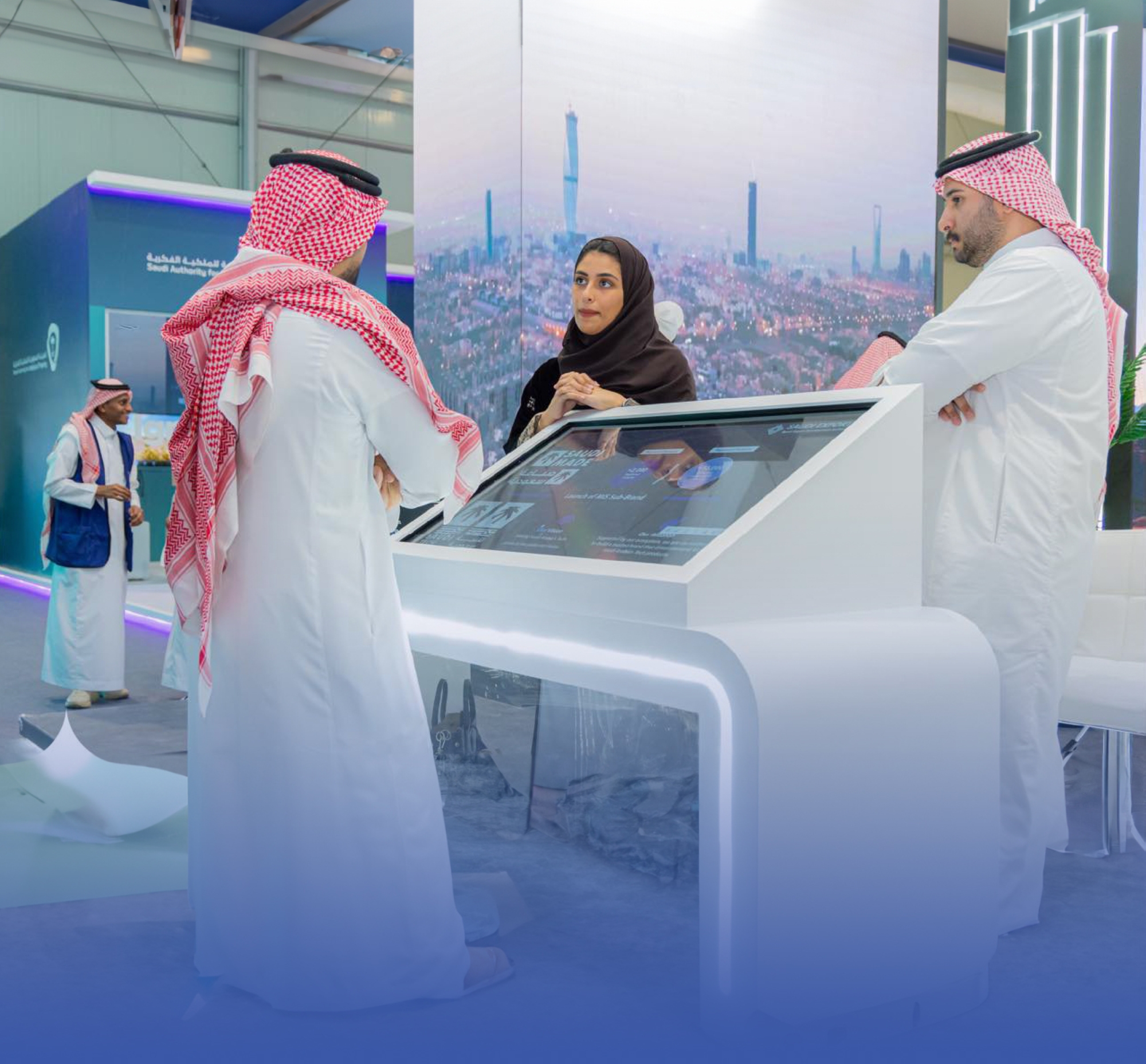صادرات الخدمات تسجل 182 مليارًا في 2023
