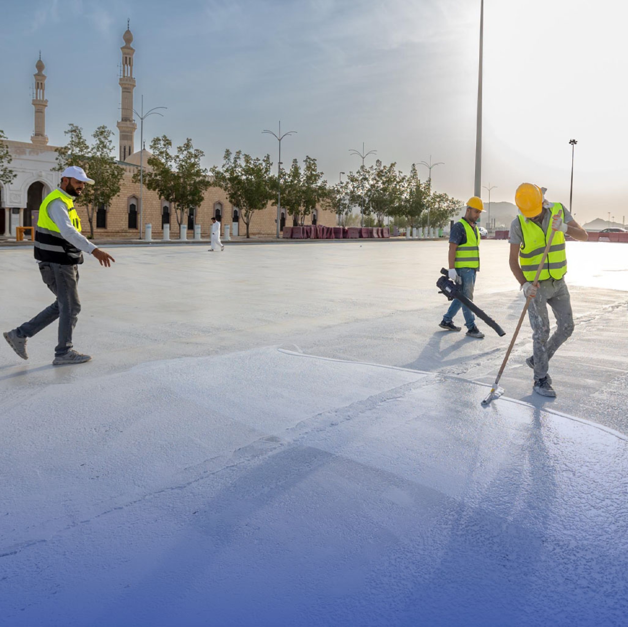 طلاء لتبريد المنطقة المحيطة بمسجد نمرة
