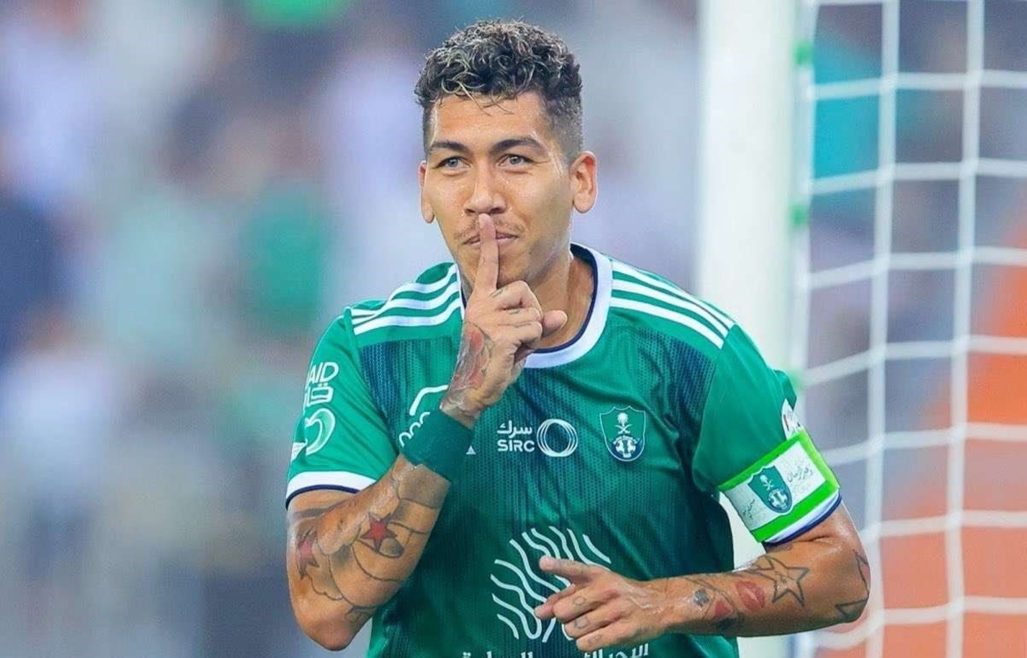يايسله يطلب بديلاً لفيرمينو في الأهلي