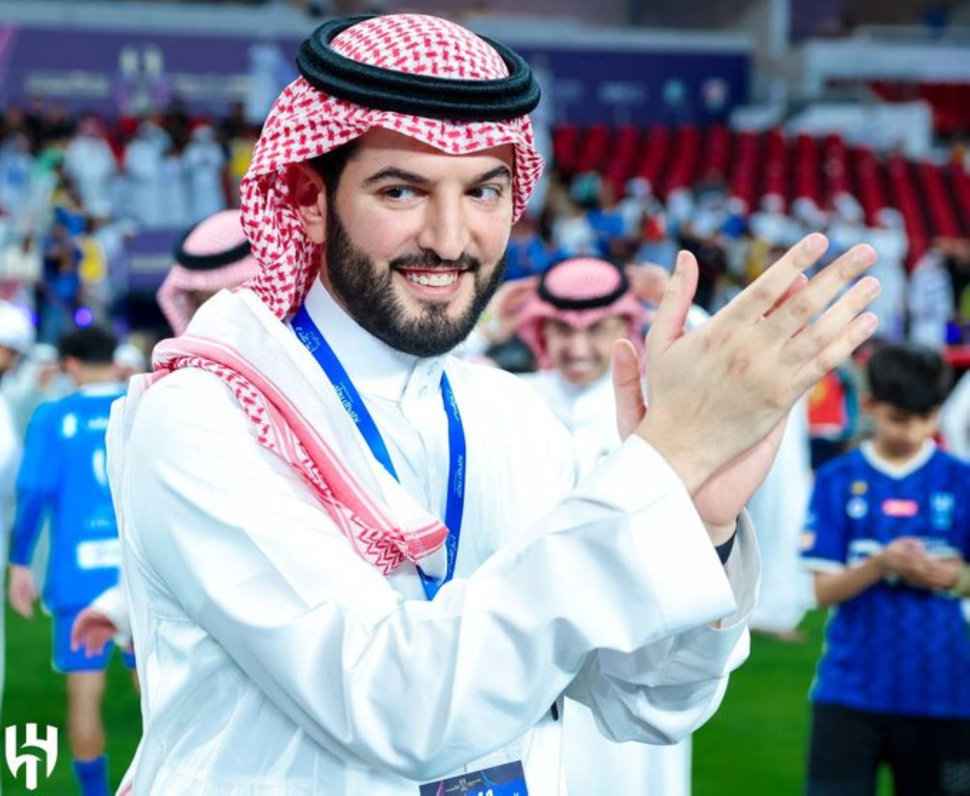 بن نافل وناظر والمهيدب يقتربون