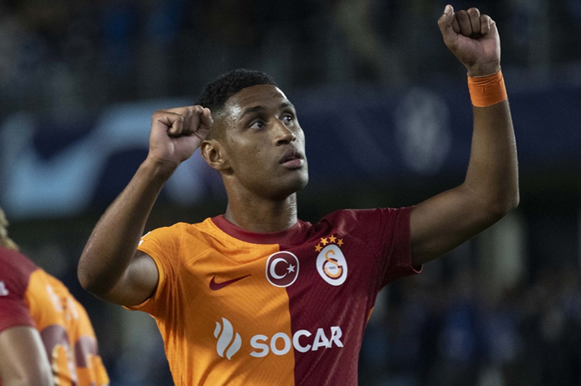موقف لاعب جالطة سراي من الانتقال للأهلي