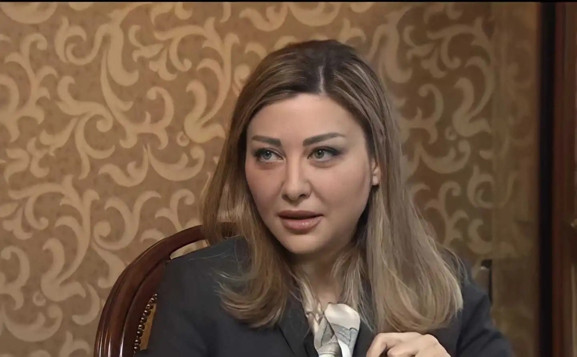 وفاة مستشارة الرئيس السوري لونا الشبل