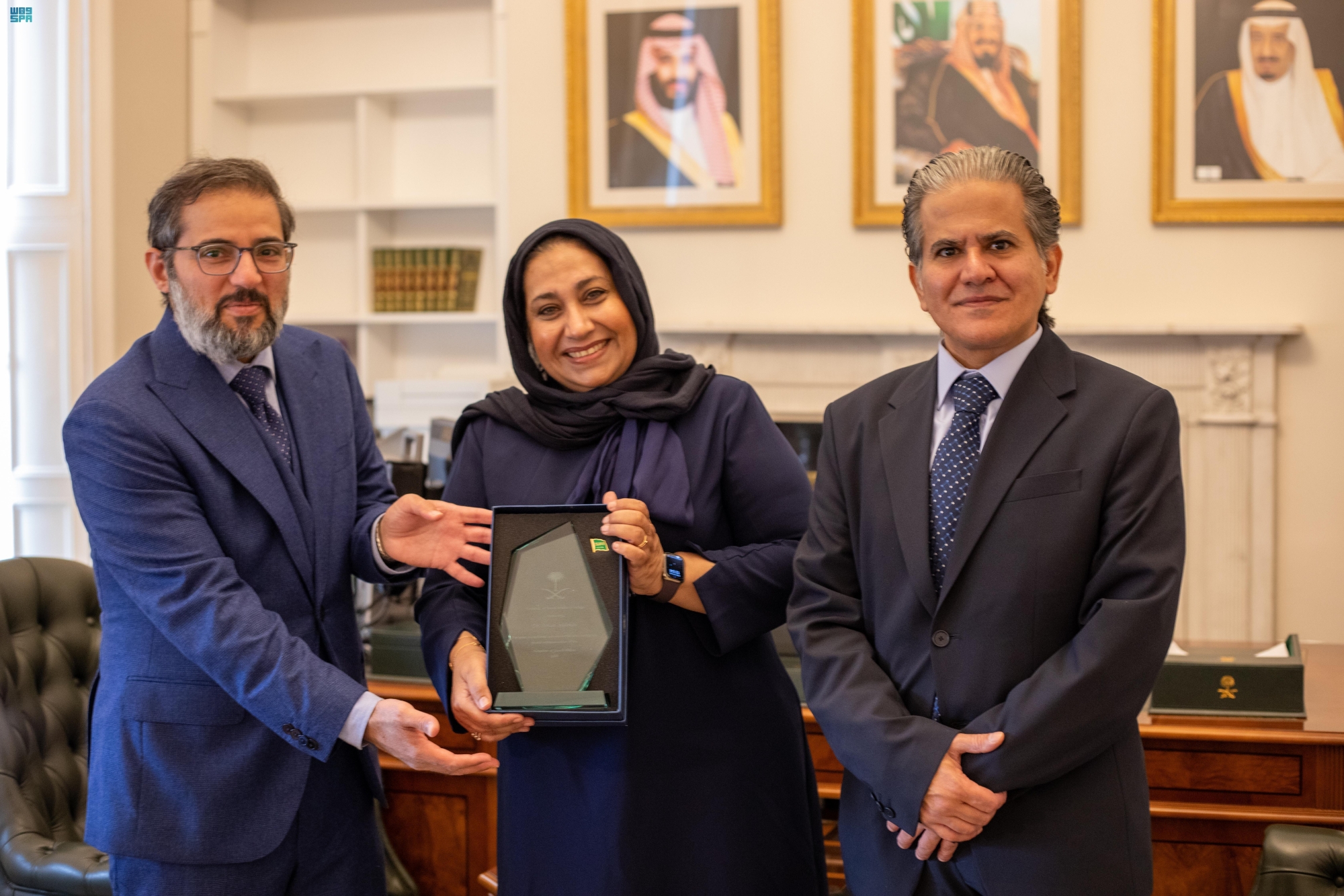 السفارة تكرّم رائدات سعوديات في أيرلندا
