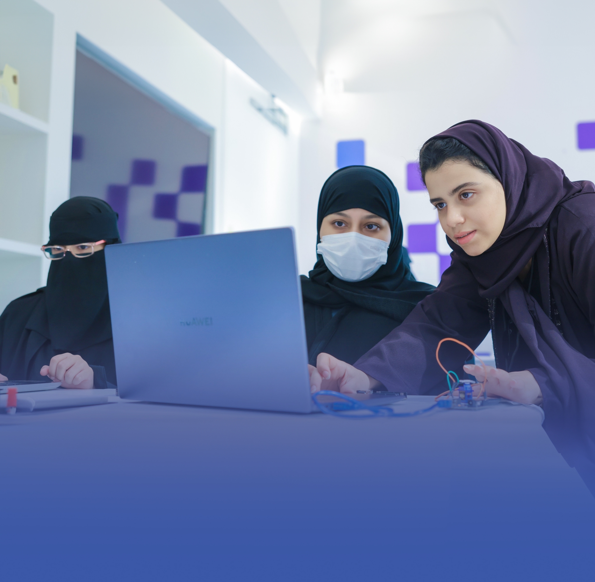 إطلاق معسكر لتعلّم الآلة ينتهي بتوظيف المتميزين