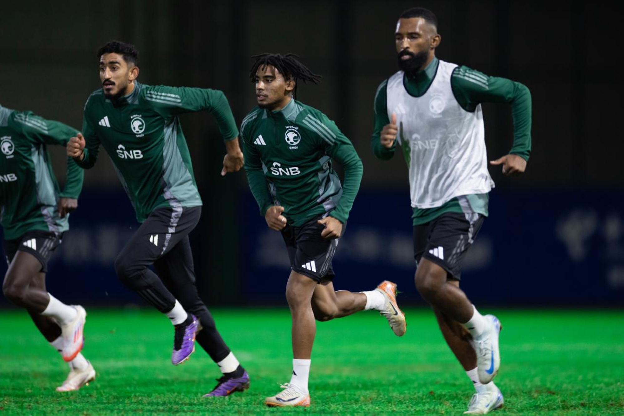 الأخضر يبدأ استعداداته لمواجهة منتخب الصين