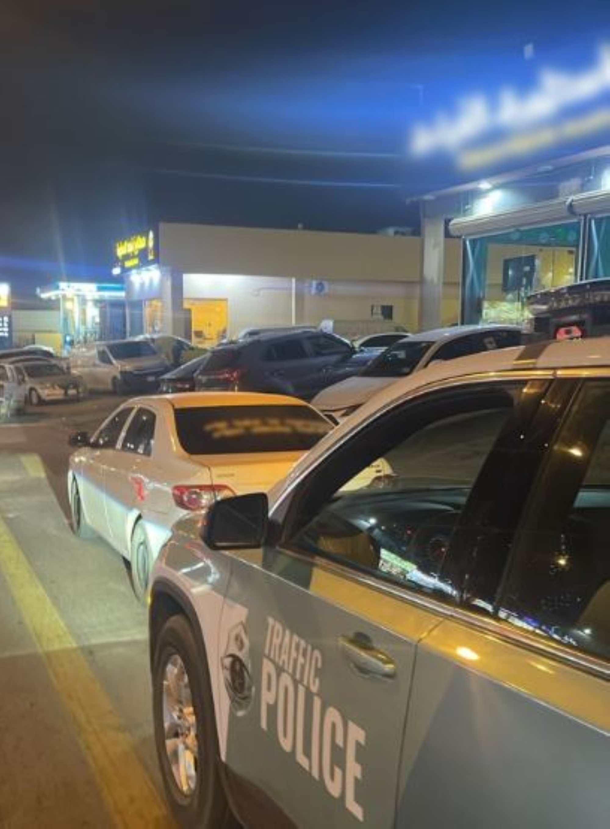 ظهر بمحتوى مرئي.. ضبط مفحط بالرياض