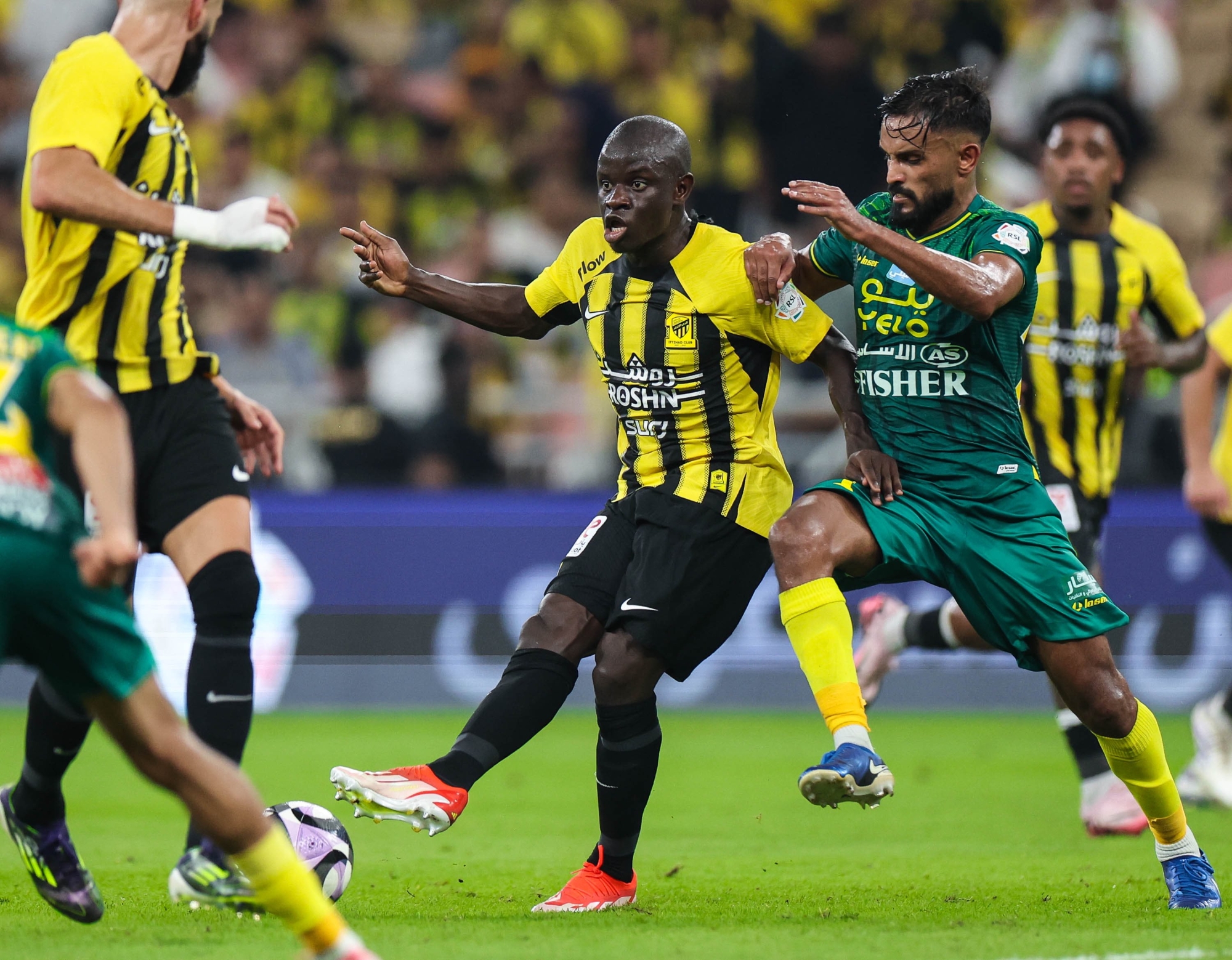 أرقام سبورت 24 .. تفوق الاتحاد يصطدم بـ"طموح" الأخدود