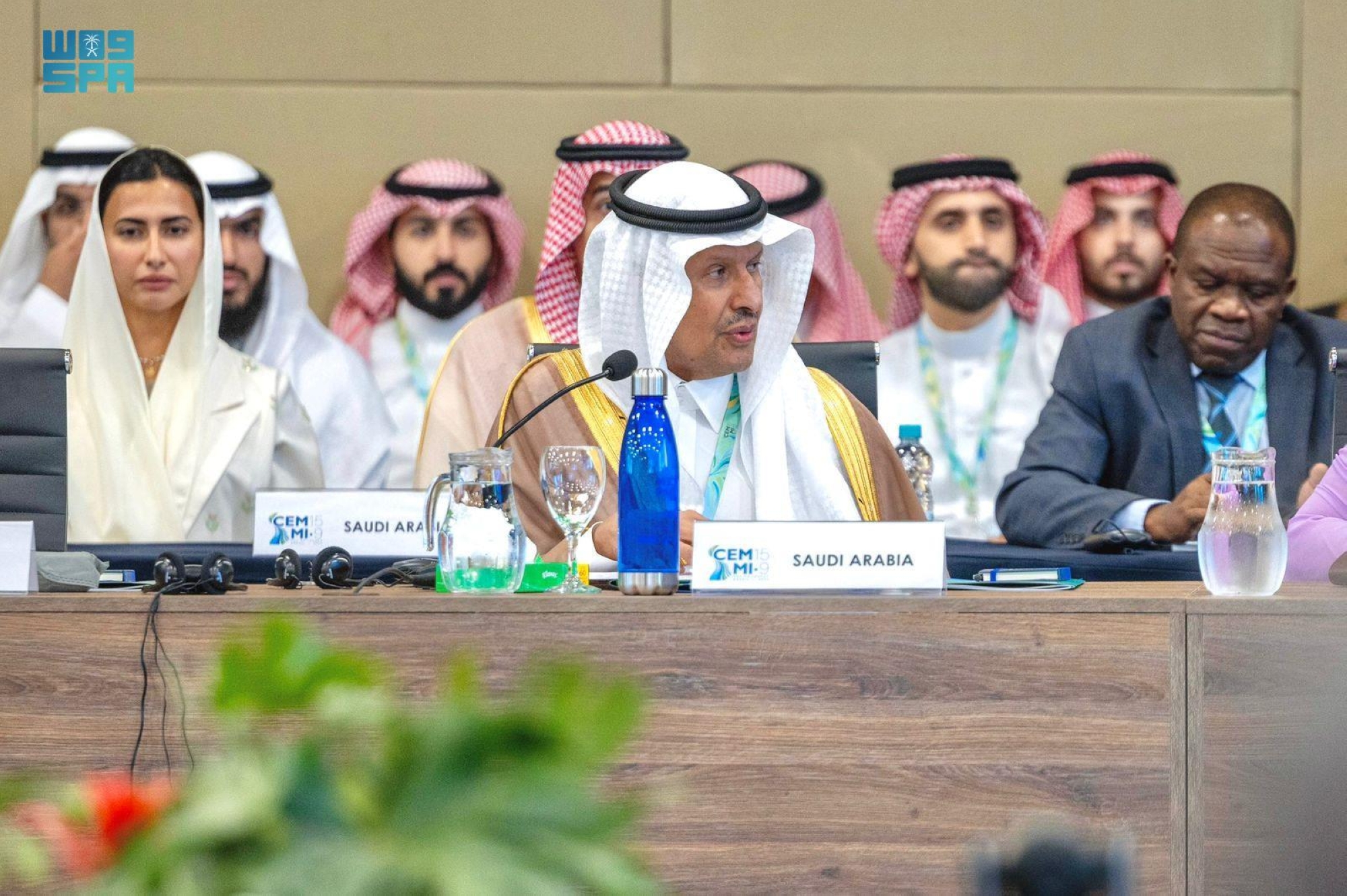 وزير الطاقة يؤكد أهمية توازن النمو الاقتصادي وأمن الطاقة