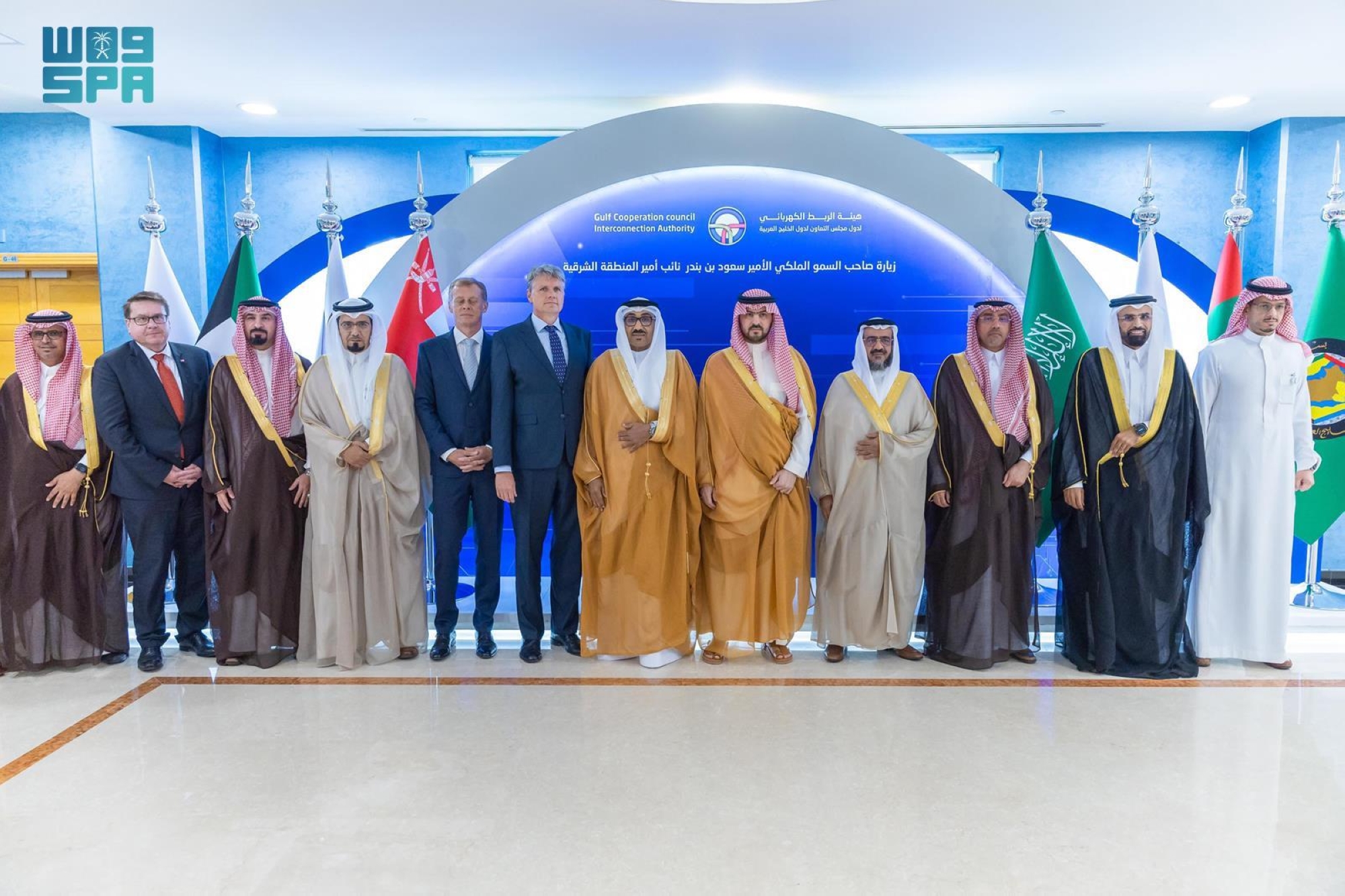 توقيع عقد ربط السوق الخليجية للكهرباء مع العراق