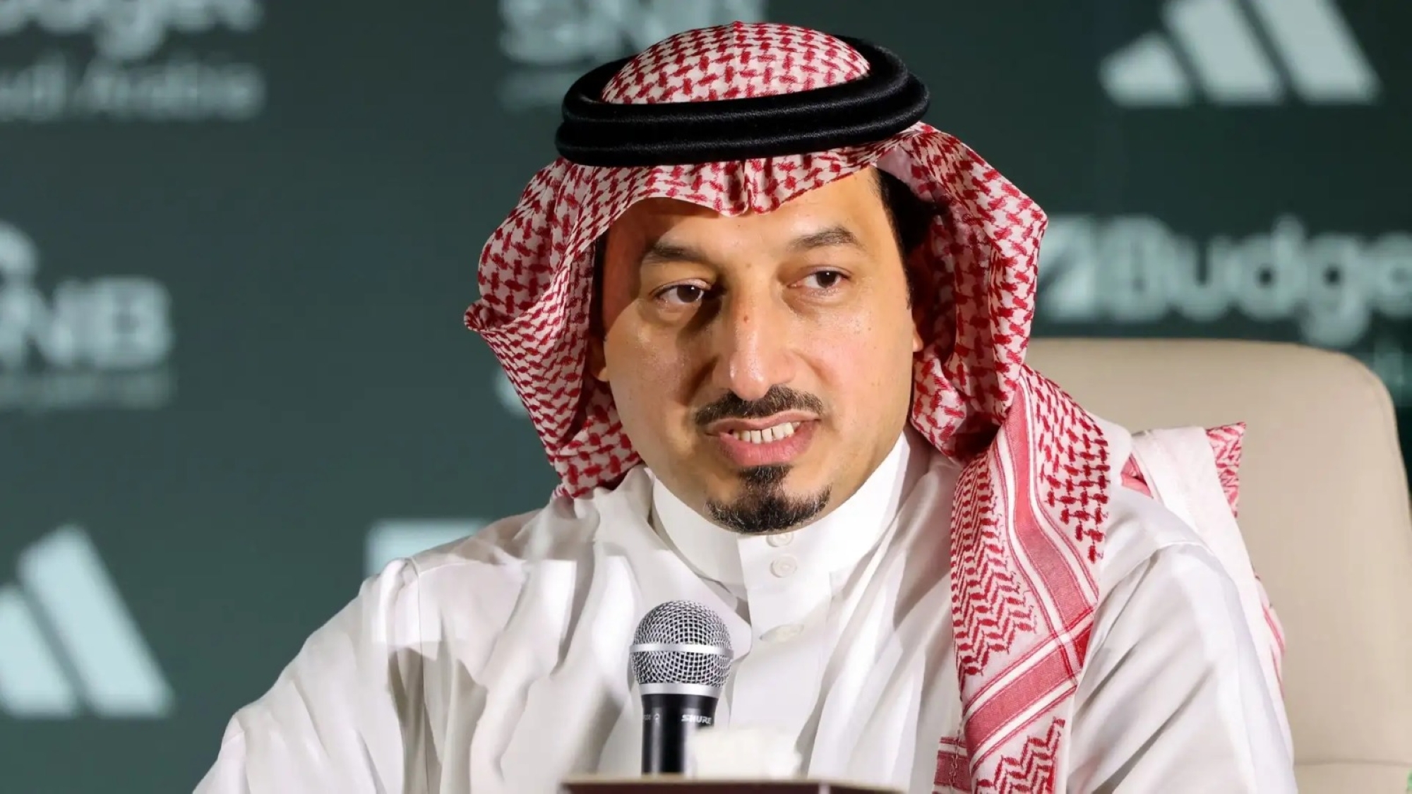 المسحل: ثقتنا في الأخضر لا حدود لها