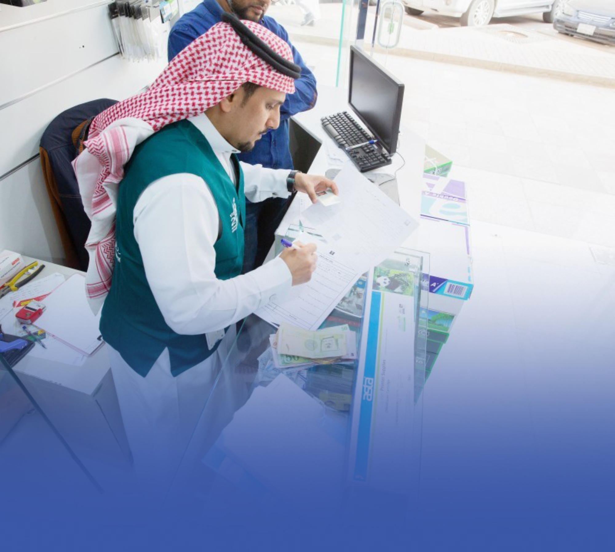 السجن والتشهير بمواطن ومقيم في جريمة تستر بمقاولات