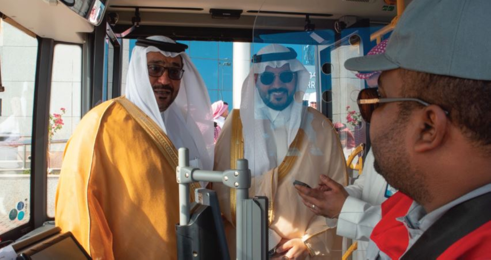 إطلاق أول مسار نقل بالحافلات في فرسان