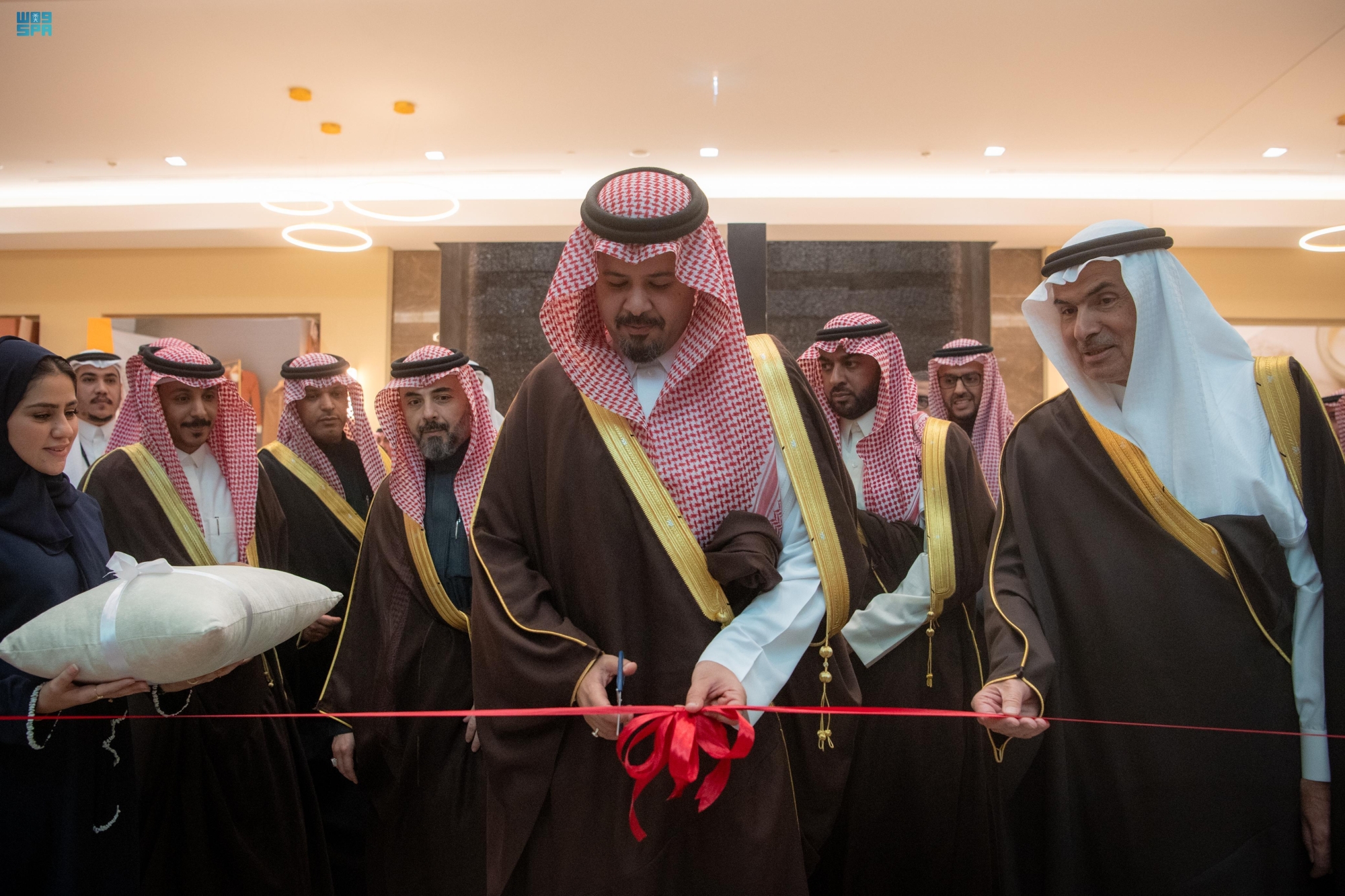 الأمير سلمان بن سلطان يُدشن مشروع "بوابة المدينة" بمدينة المعرفة الاقتصادية