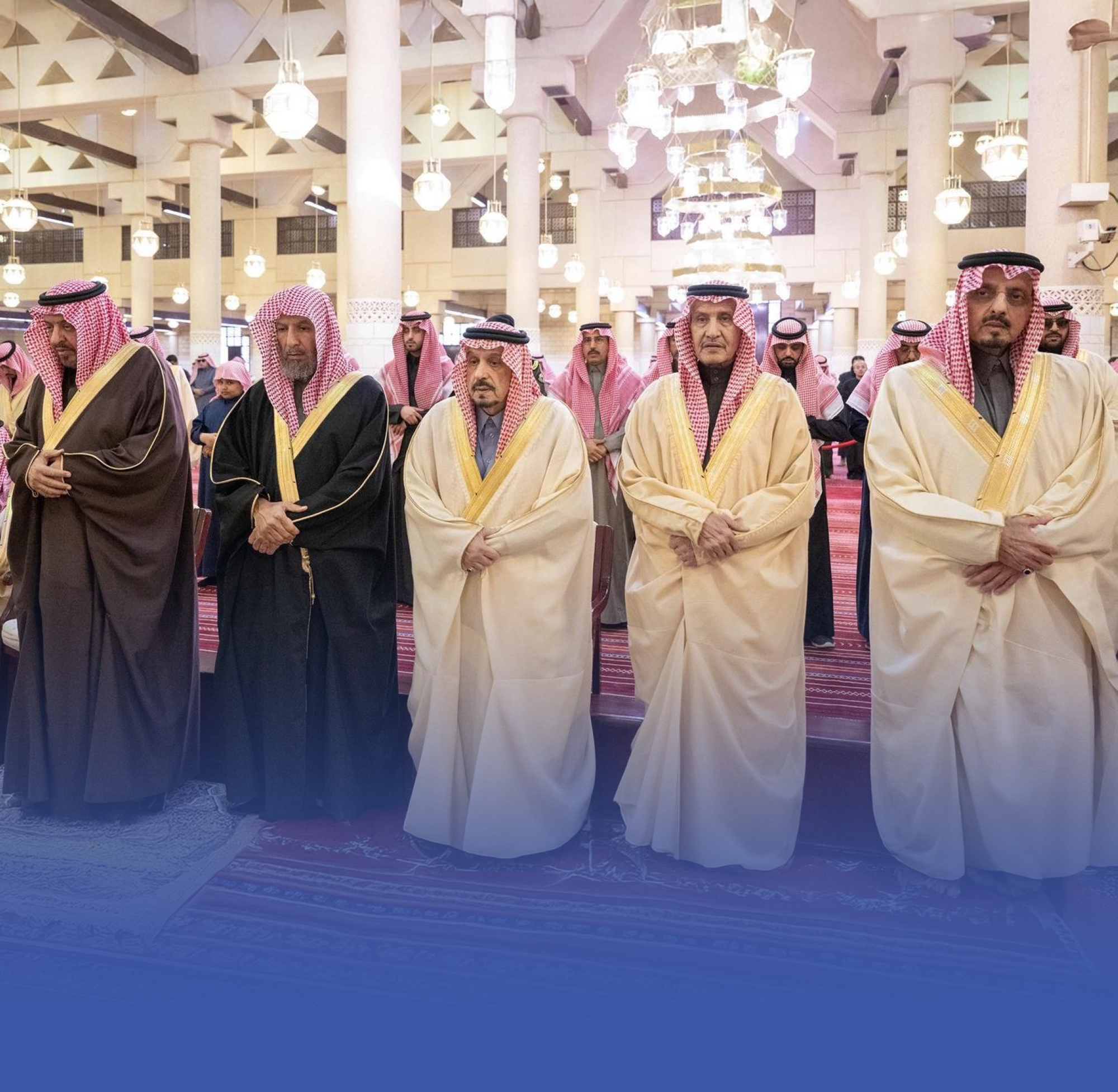 صلاة الميت على والدة الأمير الوليد بن طلال