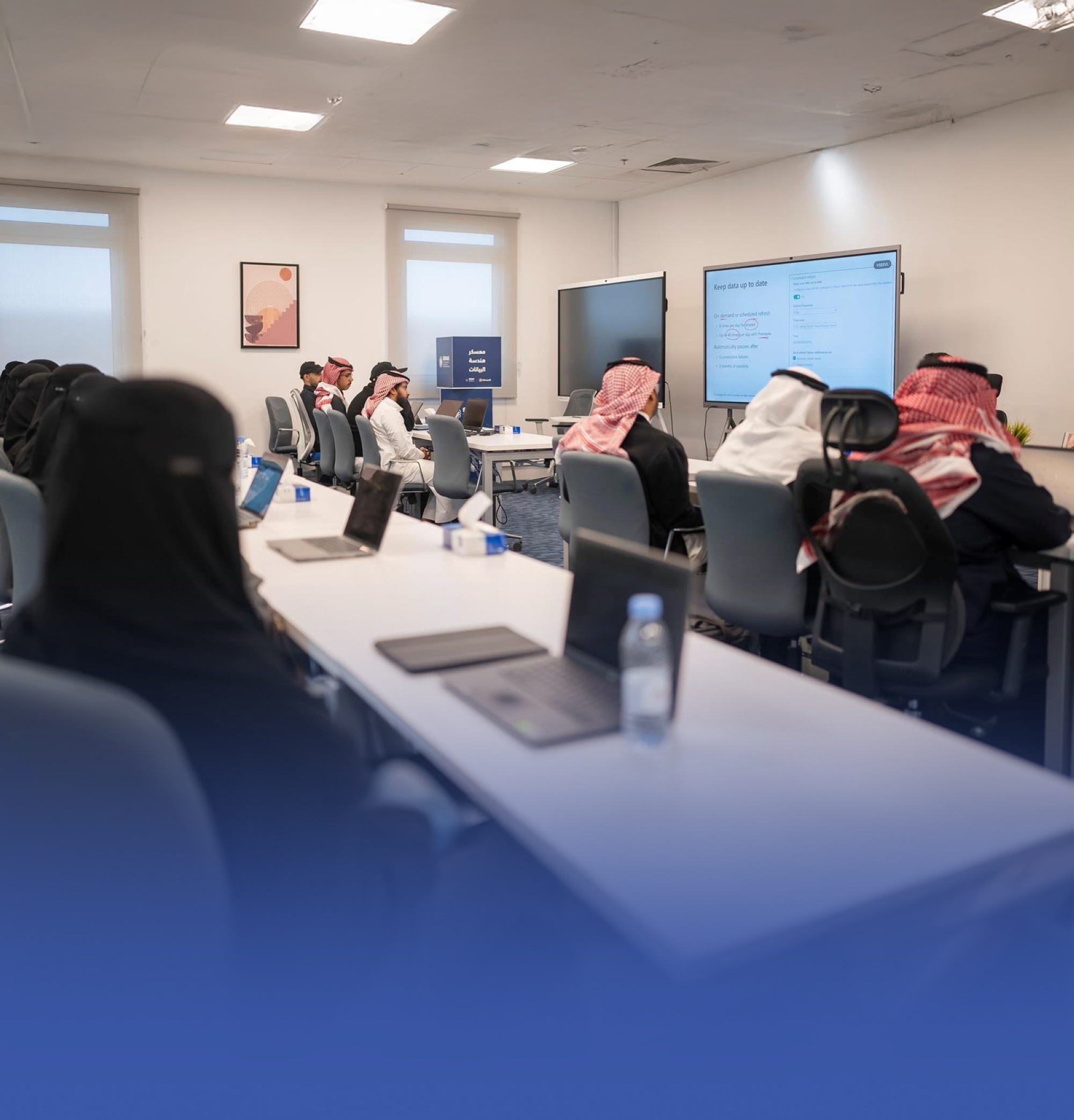 تأهيل الخريجين في هندسة البيانات