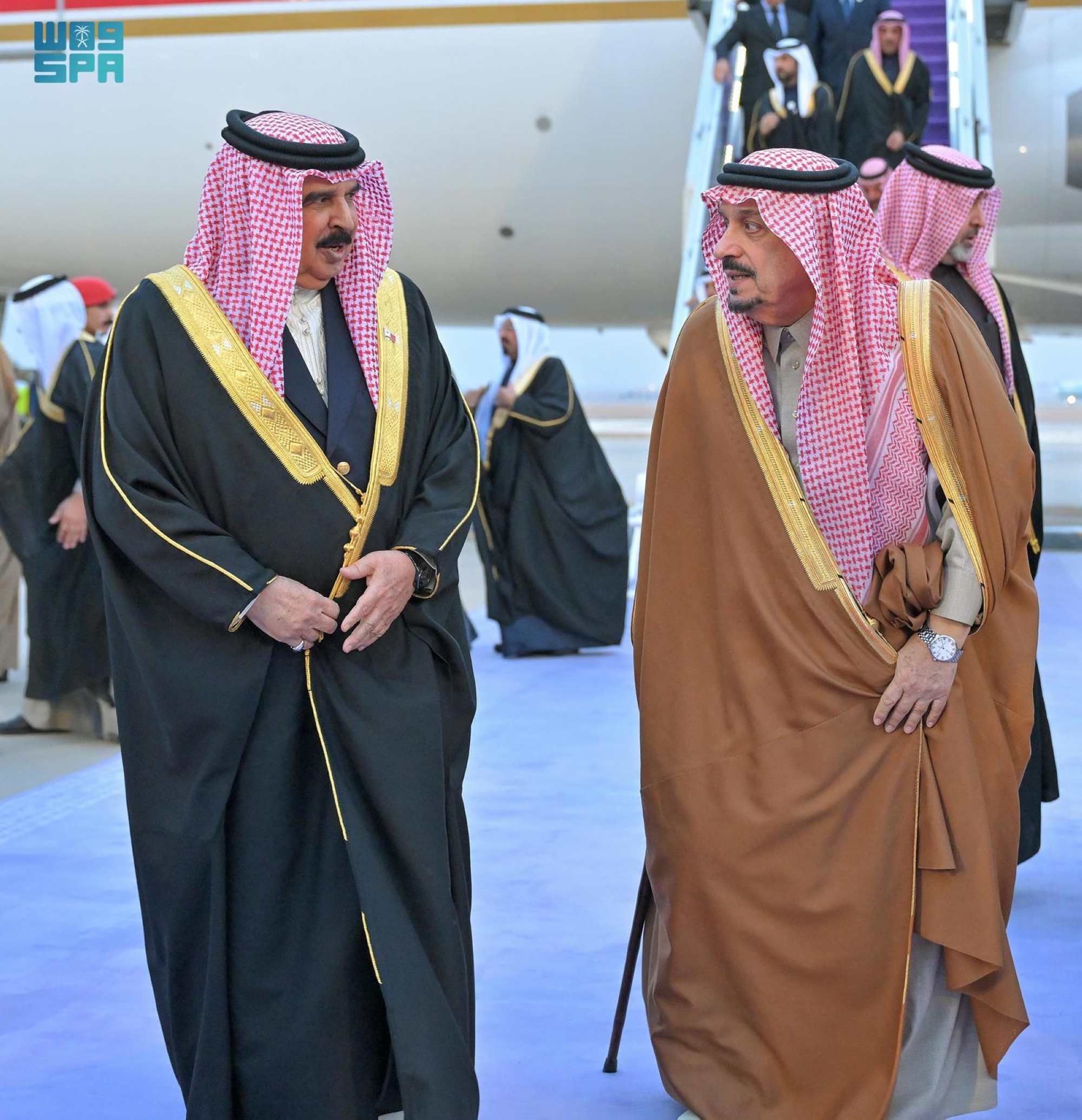 ملك البحرين وأمير الكويت يعزيان بوفاة الأمير محمد بن فهد