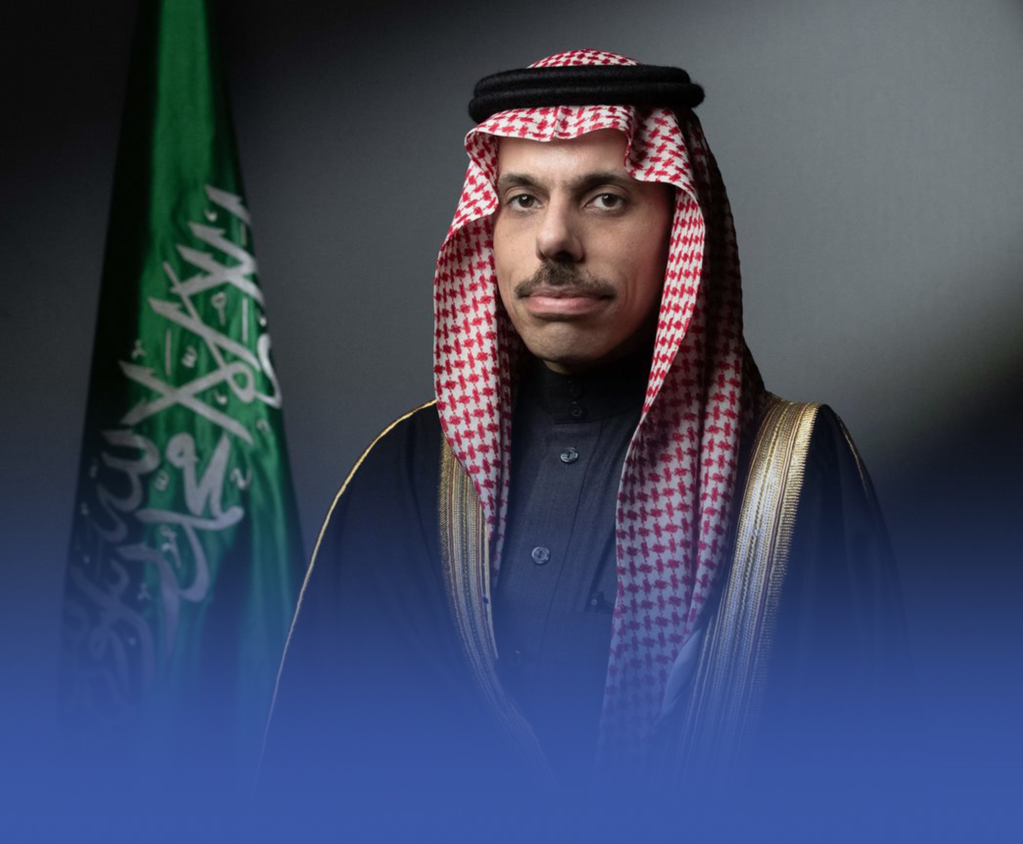وزير الخارجية ونظيره الروسي يبحثان المستجدات الإقليمية