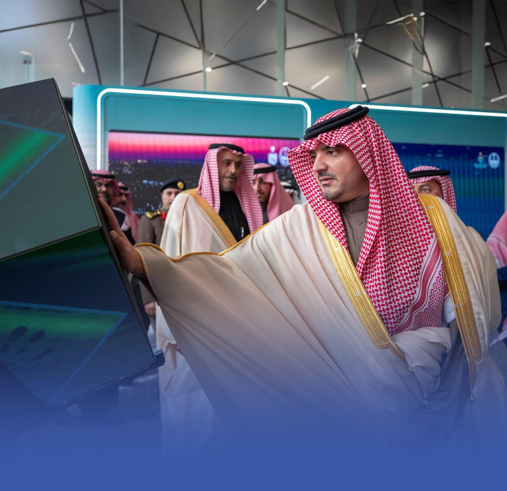 وزير الداخلية يدشن مركز "عزم" للتمكين النفسي والمجتمعي