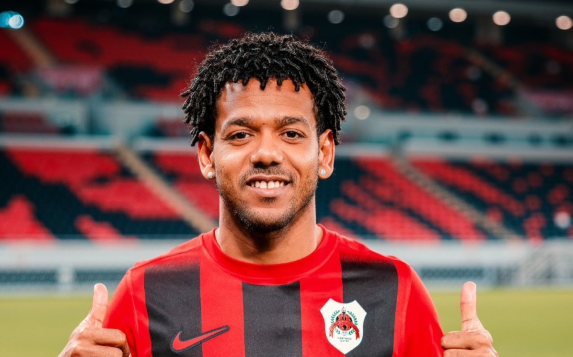 الريان القطري يضم رومارينهو