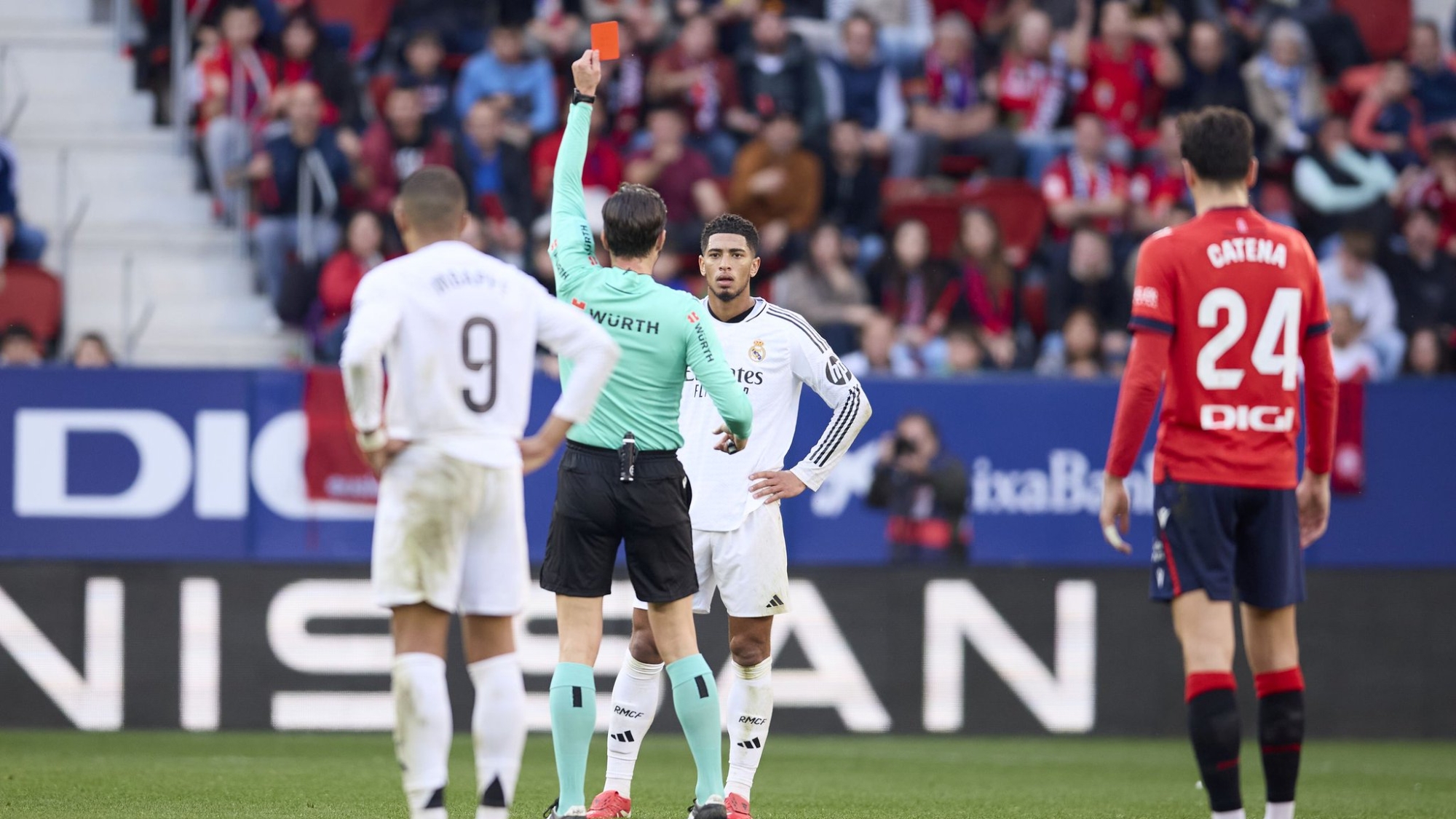 لجنة الحكام تدين التهديدات بحق حكم مباراة أوساسونا وريال مدريد