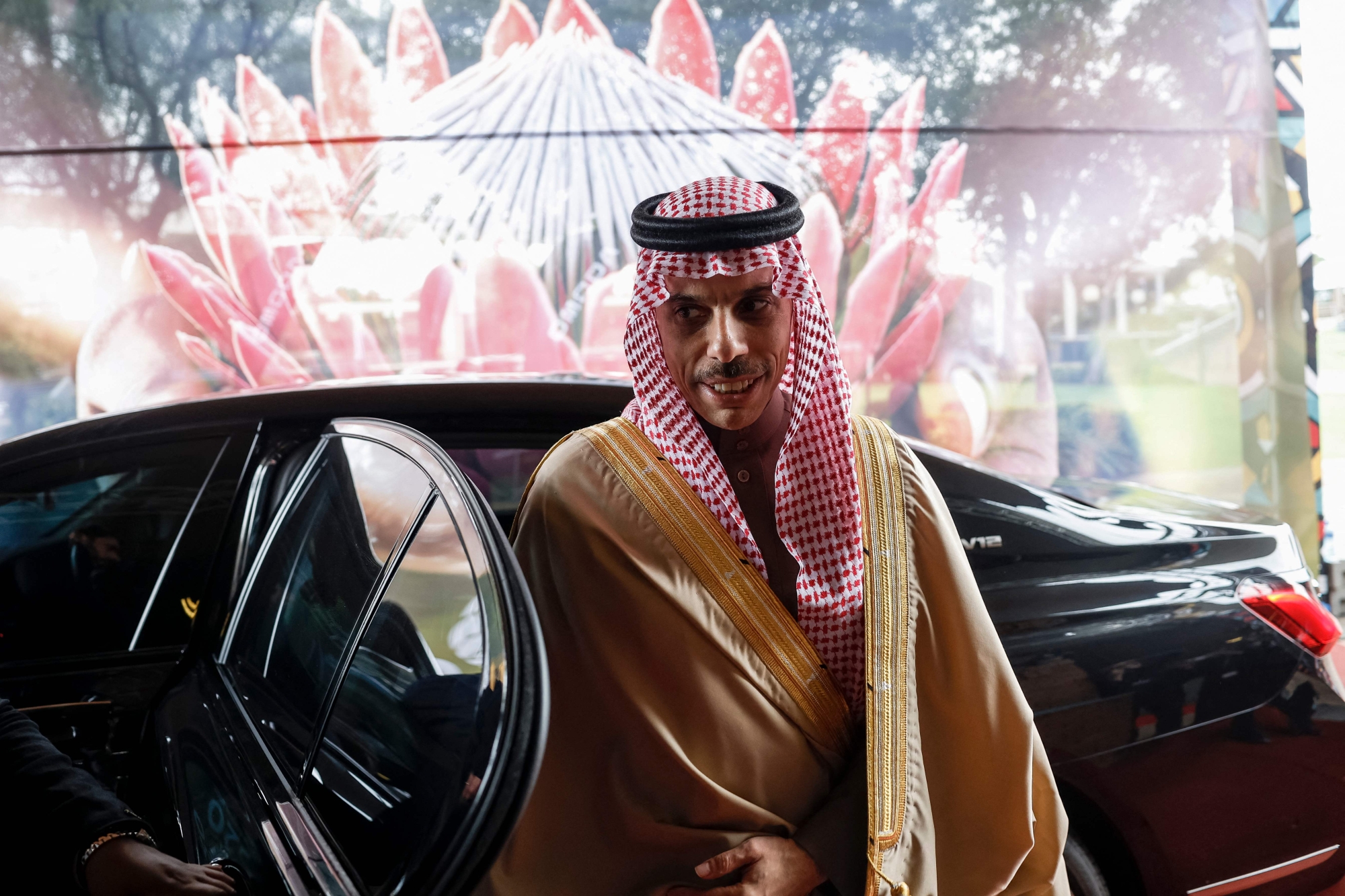 وزير الخارجية يصل إلى مقر اجتماع وزراء خارجية G20
