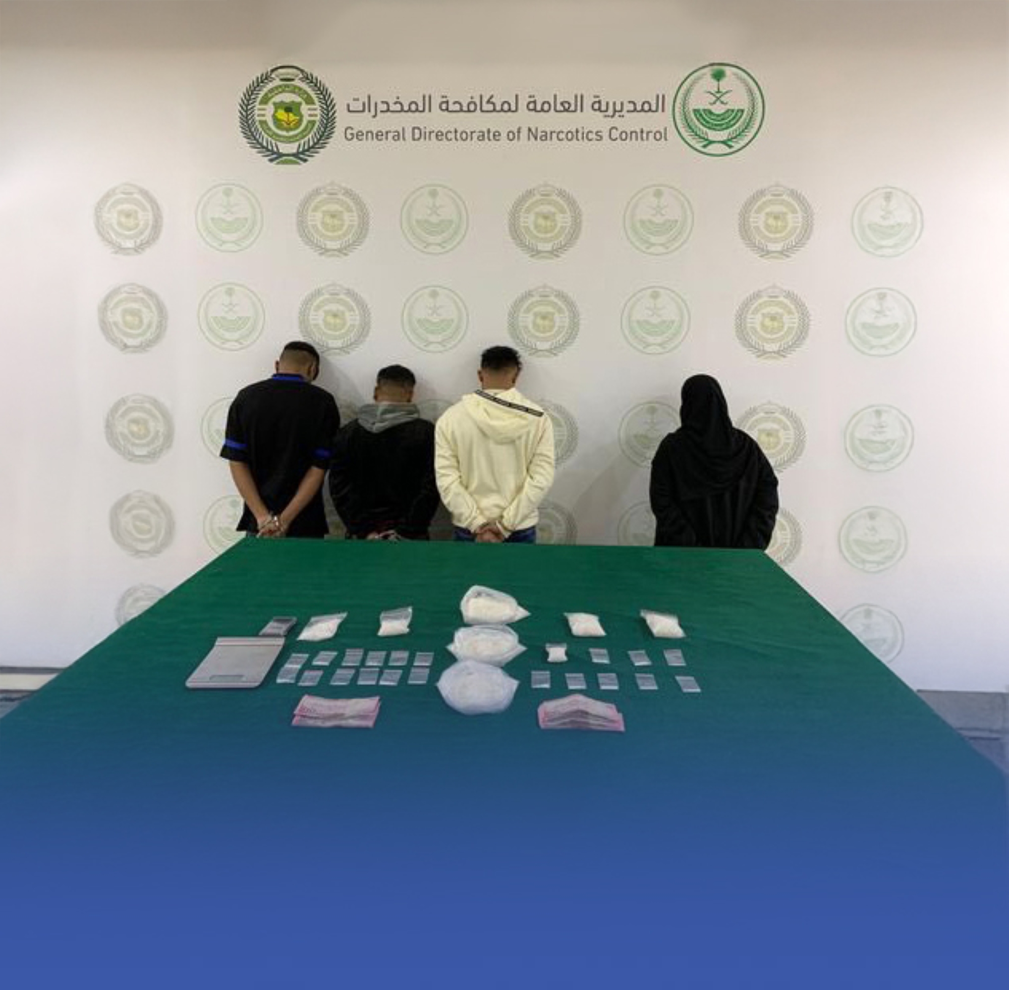 القبض على 8 مروجين للمواد المخدرة في 4 مناطق