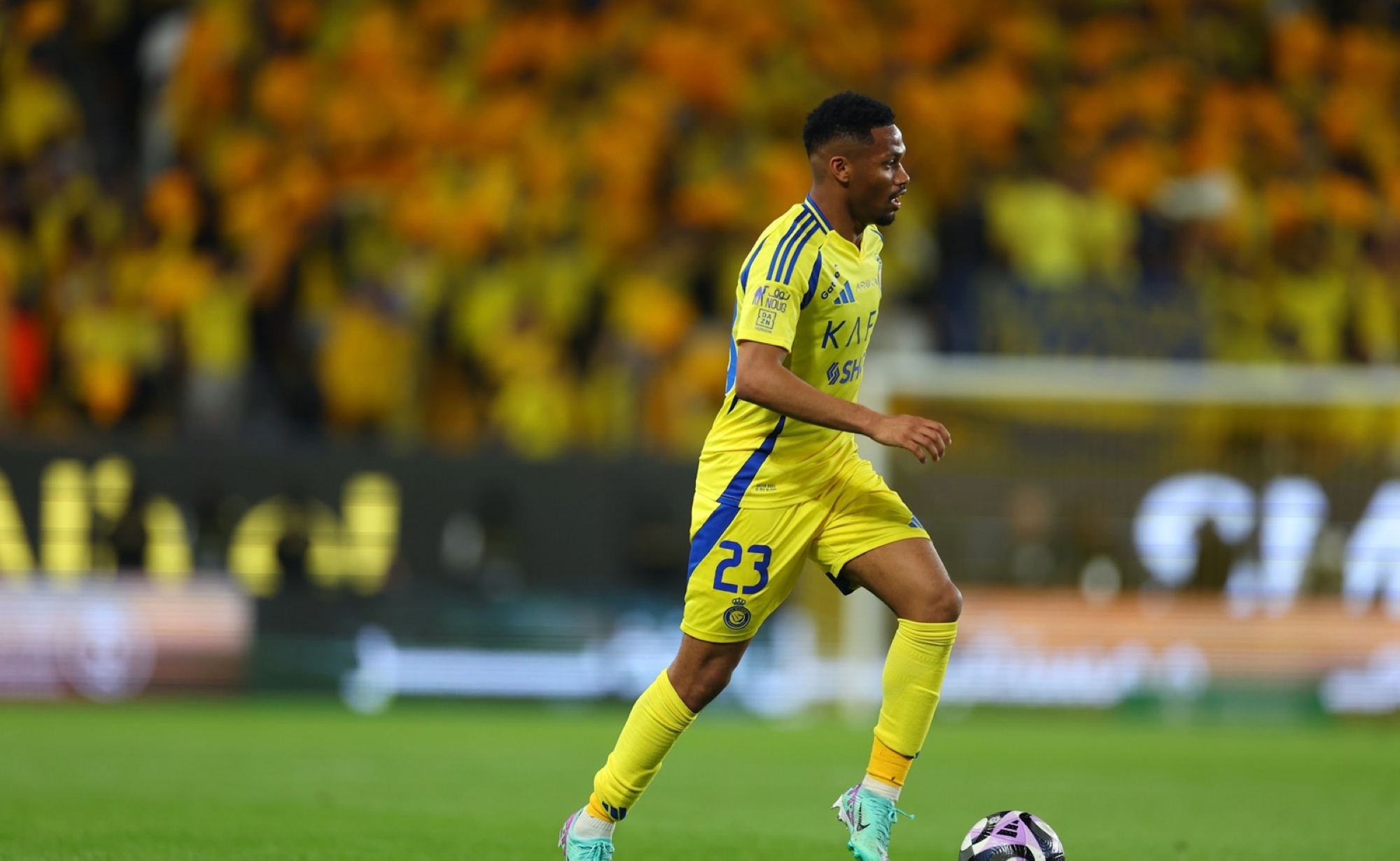 النصر في اختبار آسيوي صعب أمام الاستقلال