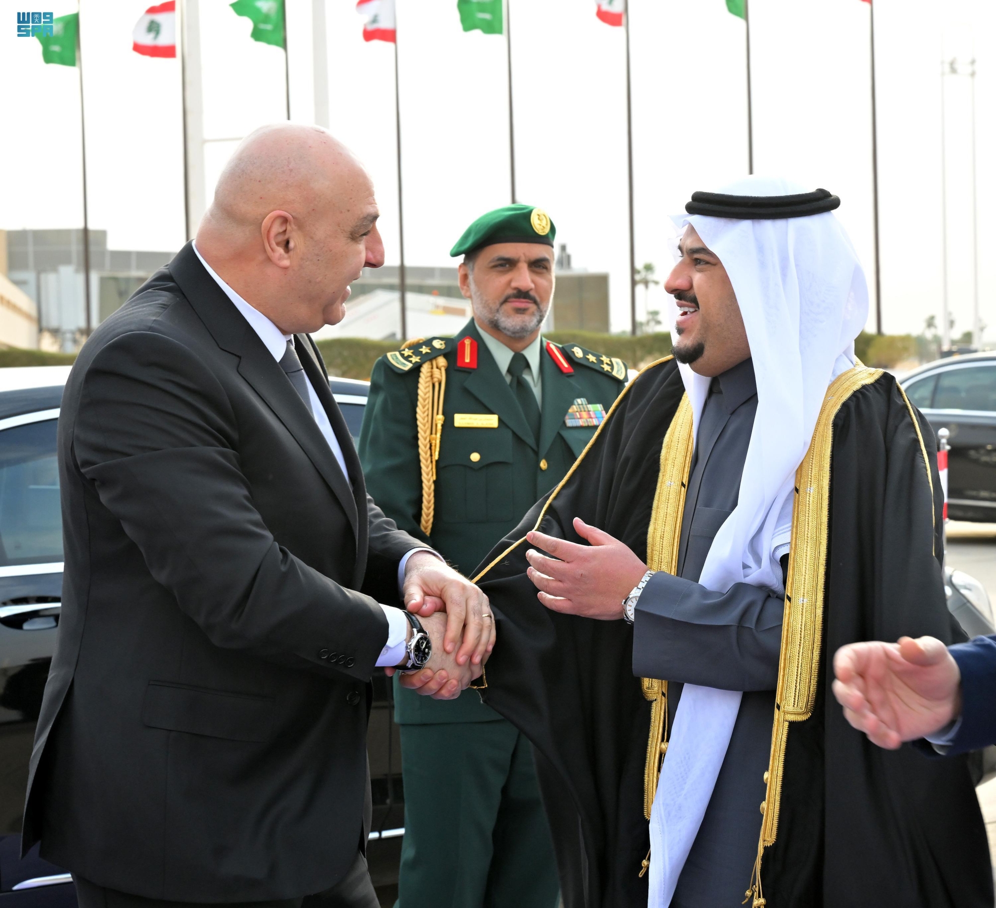 الرئيس اللبناني يغادر الرياض