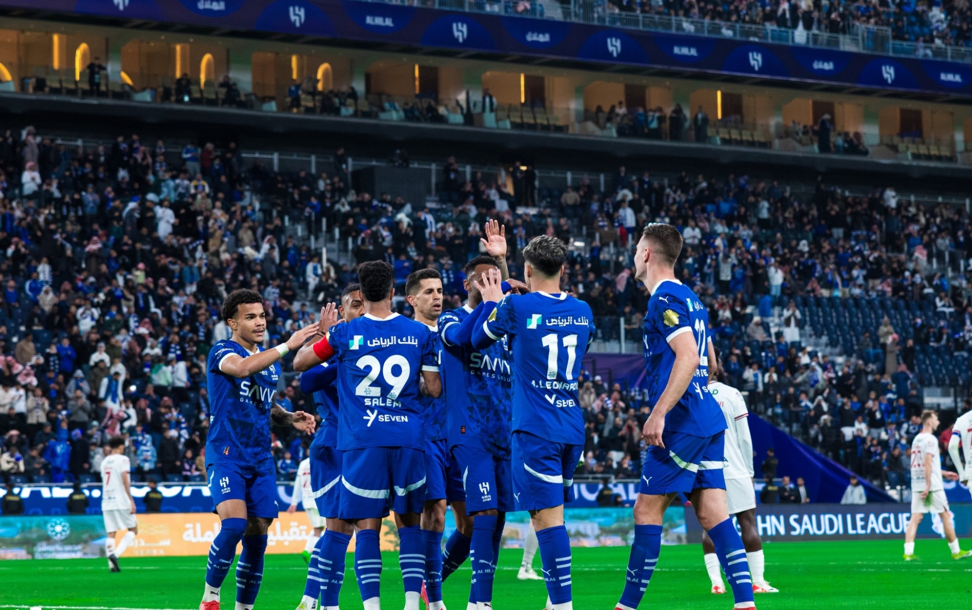 الثلوج تهدد إقامة مباراة الهلال وباختاكور