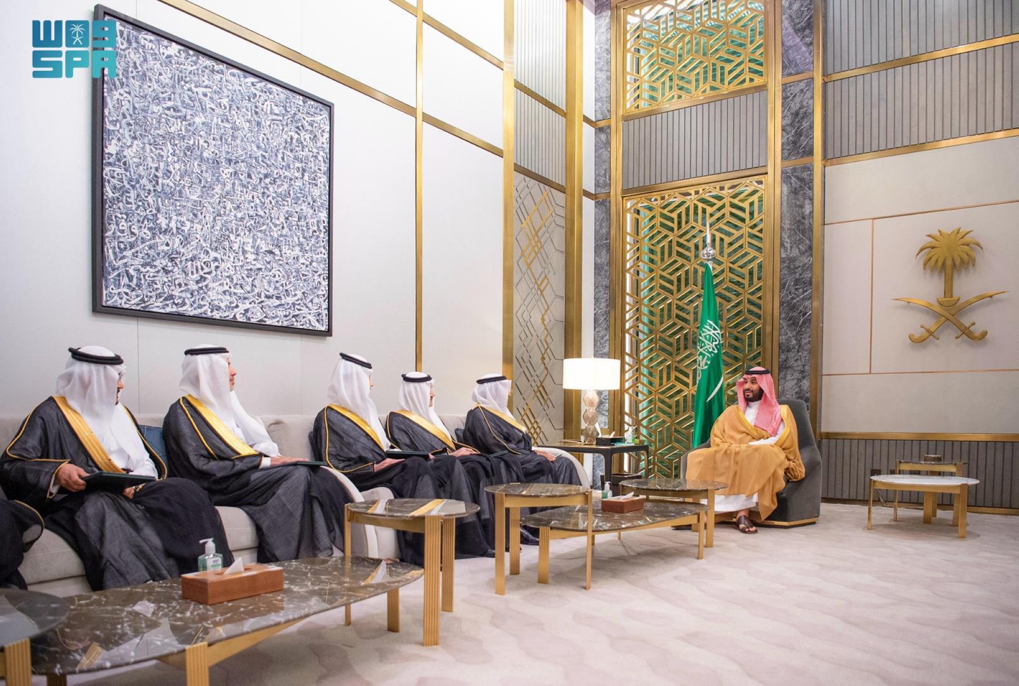 السفراء المعينون حديثًا يؤدون القسم أمام ولي العهد
