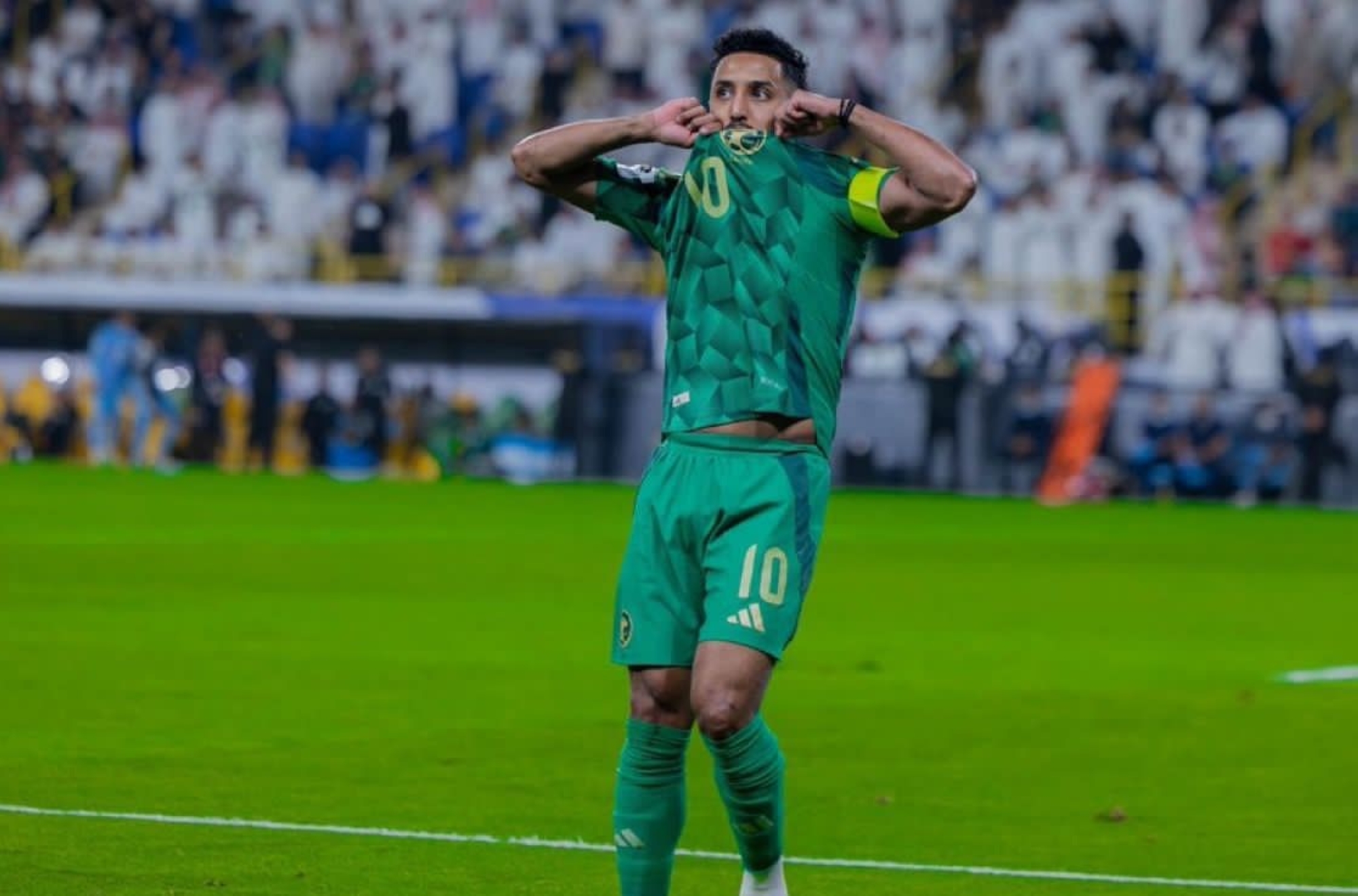 سالم الدوسري رجل مباراة الأخضر والصين