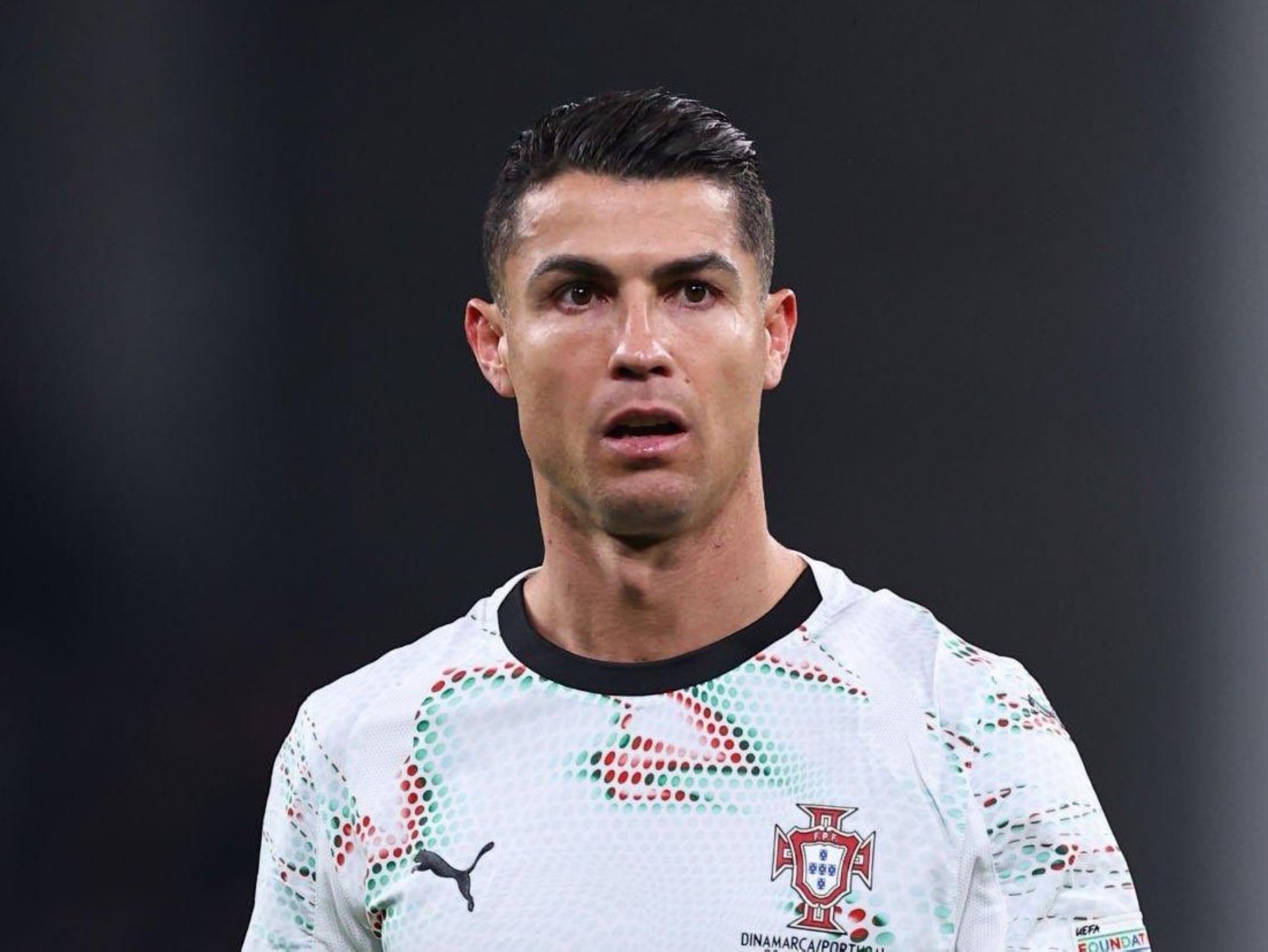 رونالدو: البرتغال تعيش لحظة توتر قبل مواجهة الدنمارك