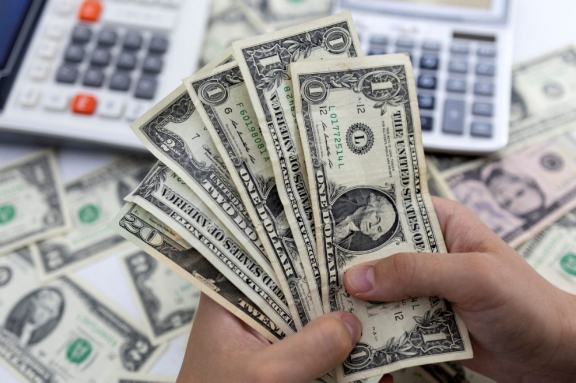 وصل سعر العملة الأوروبية الموحدة إلى 1.0890 دولار أمريكي