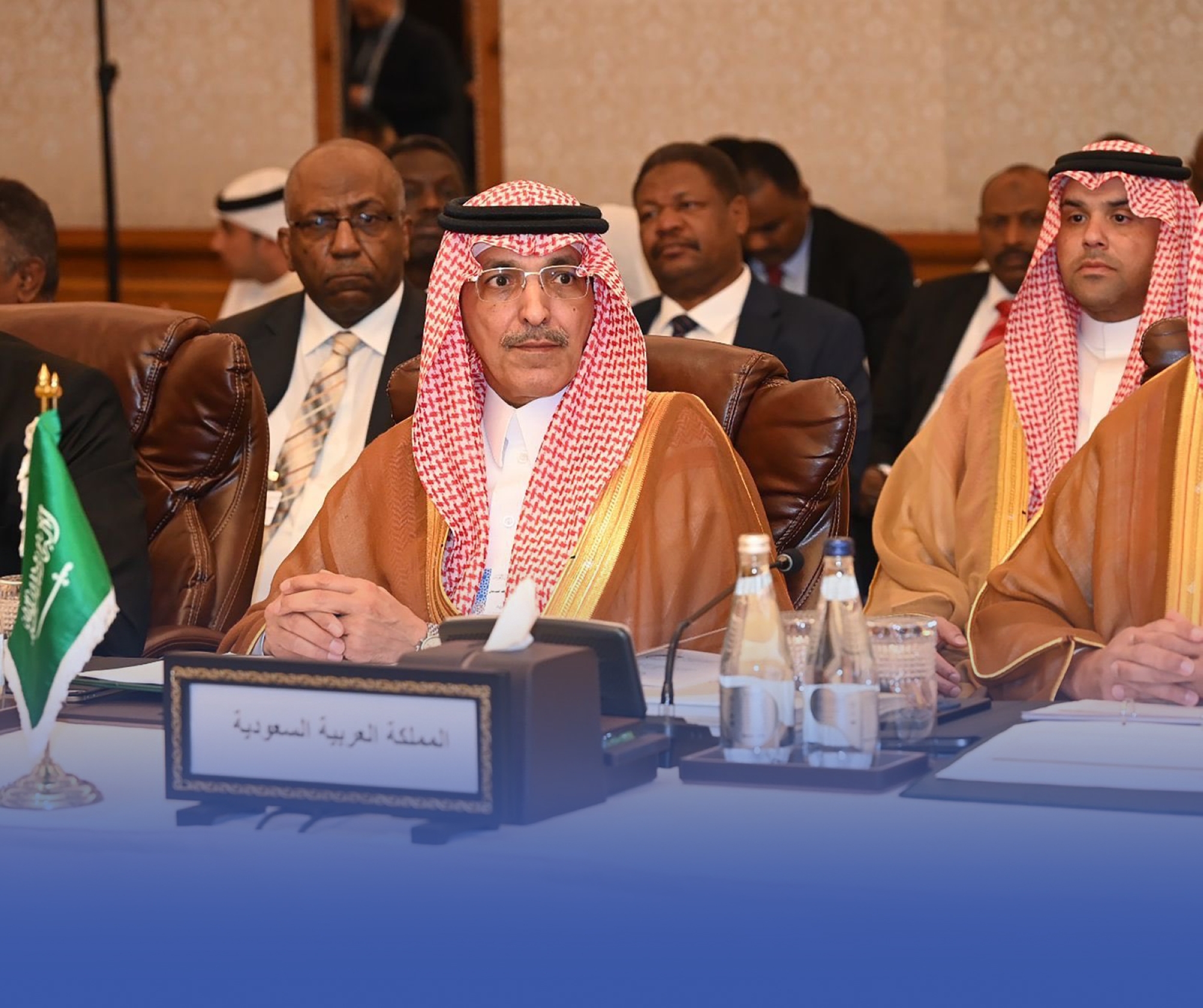 الجدعان: علينا وضع أطر للتعامل مع التحديات الاقتصادية العالمية