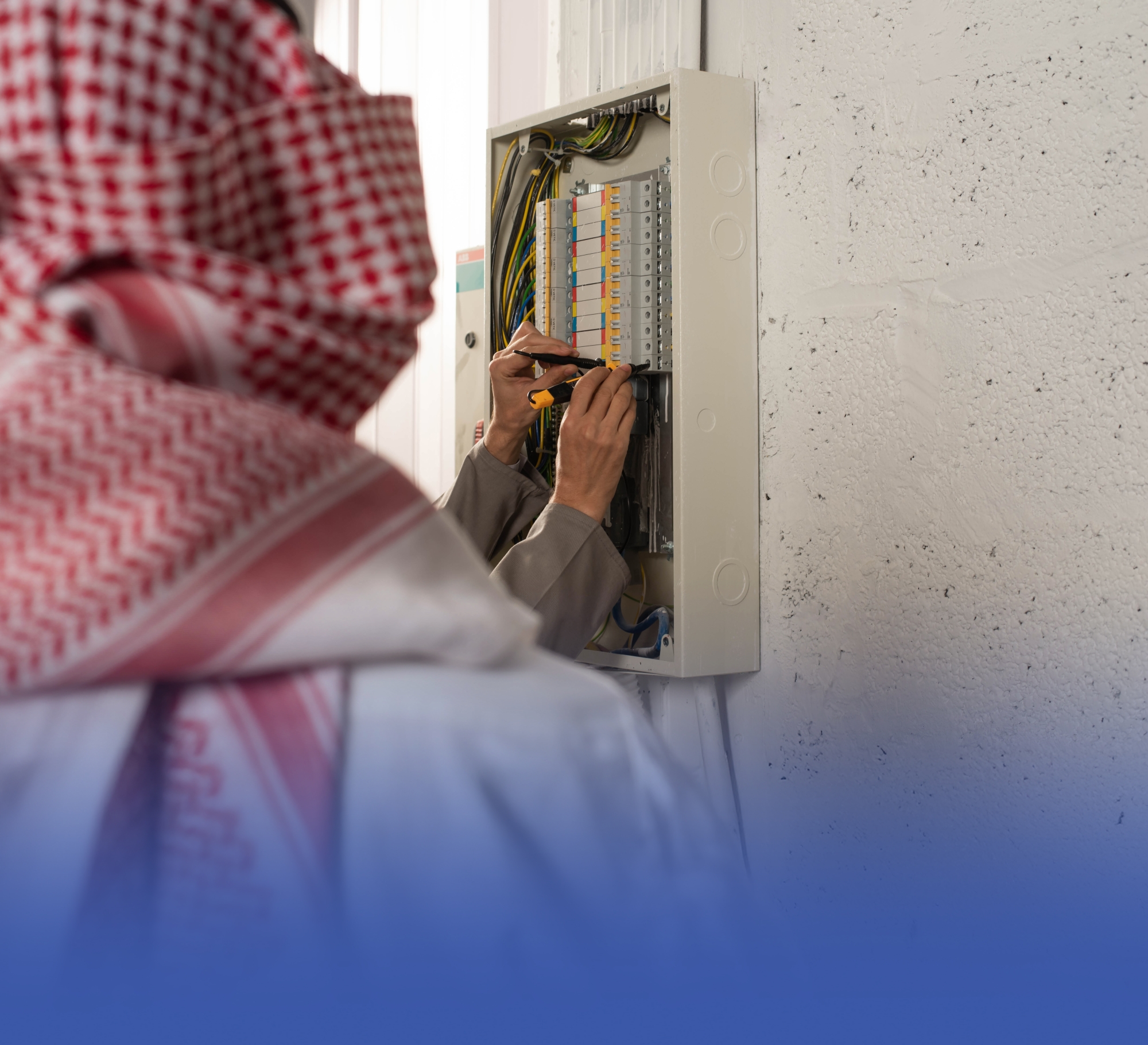 تعريفة كهرباء خاصة لمنشآت التخزين ودعم النقل