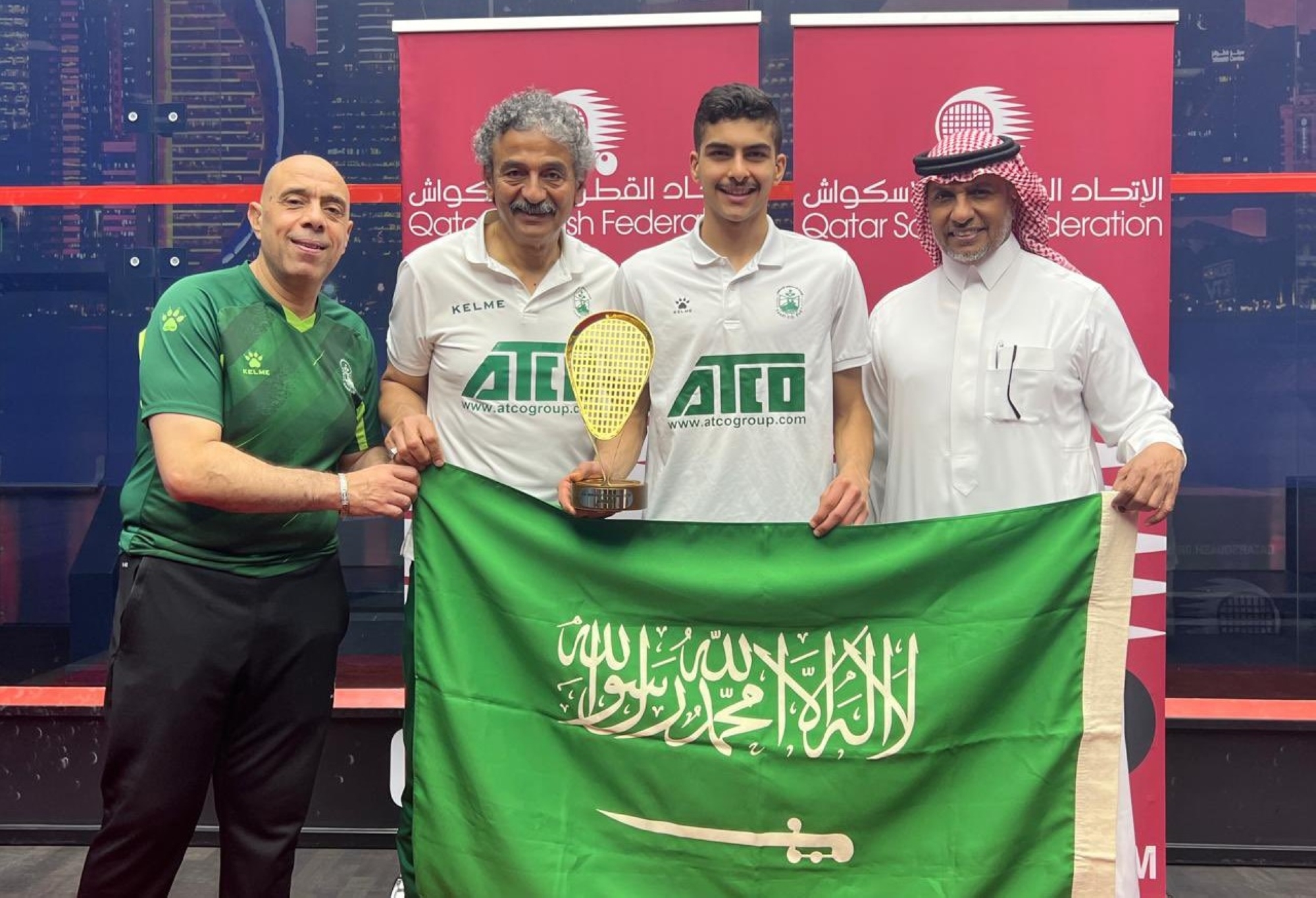 لاعب أخضر الإسكواش آل نصفان يُتوج بلقب بطولة قطر