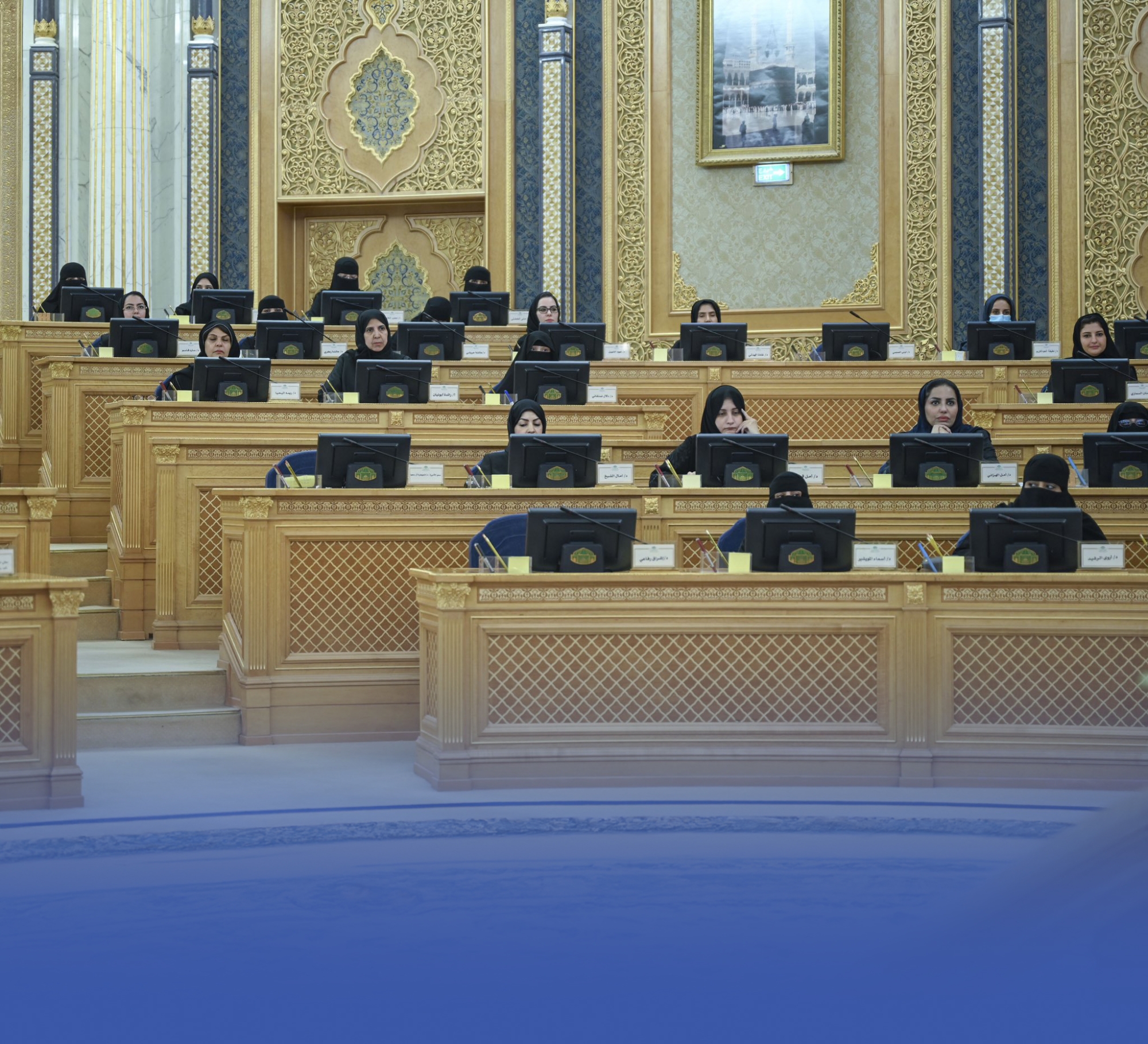 "الشورى" للإذاعة والتلفزيون: طوروا محتواكم