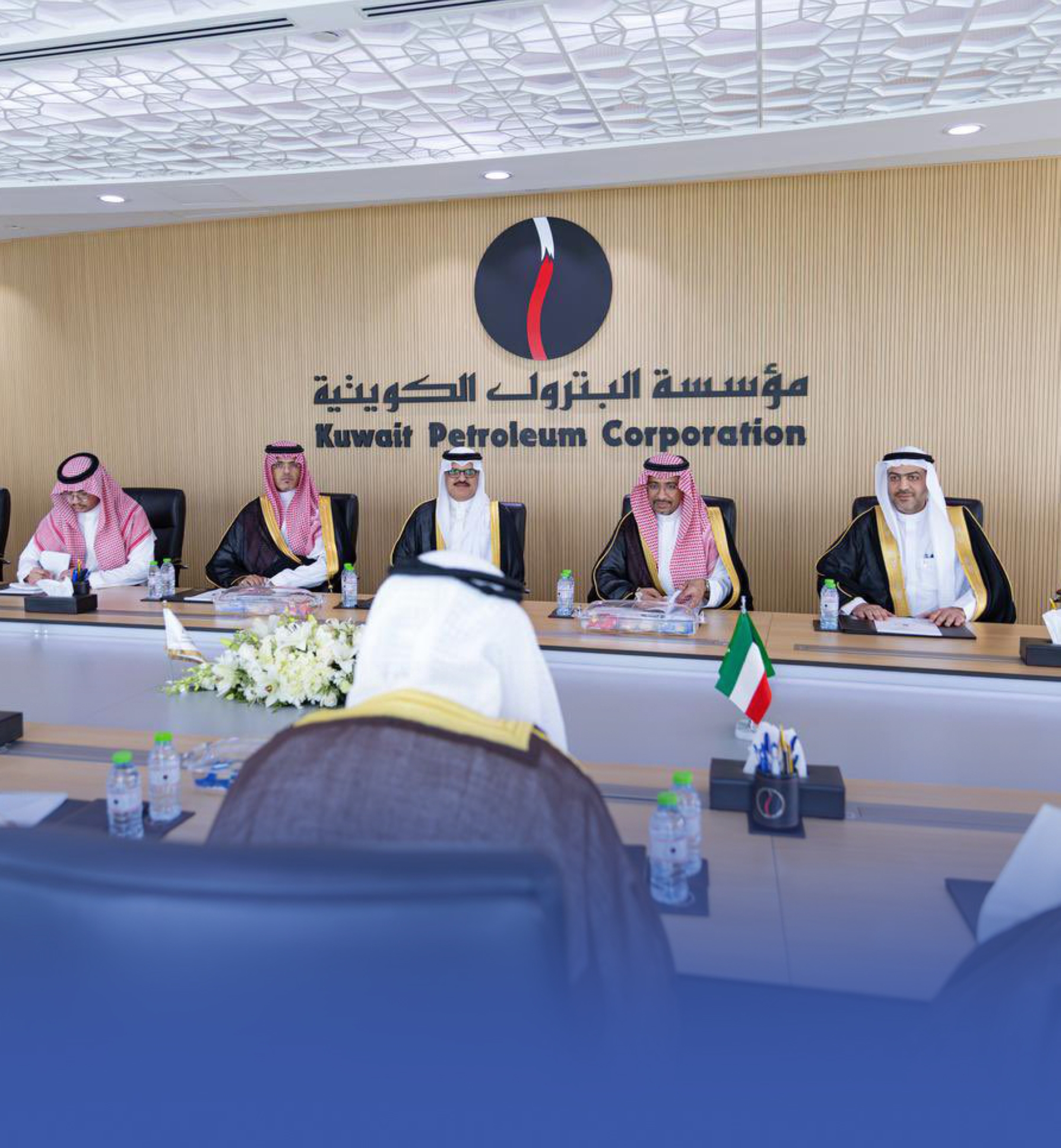 الخريف يبحث في الكويت تعزيز الشراكة الاقتصادية