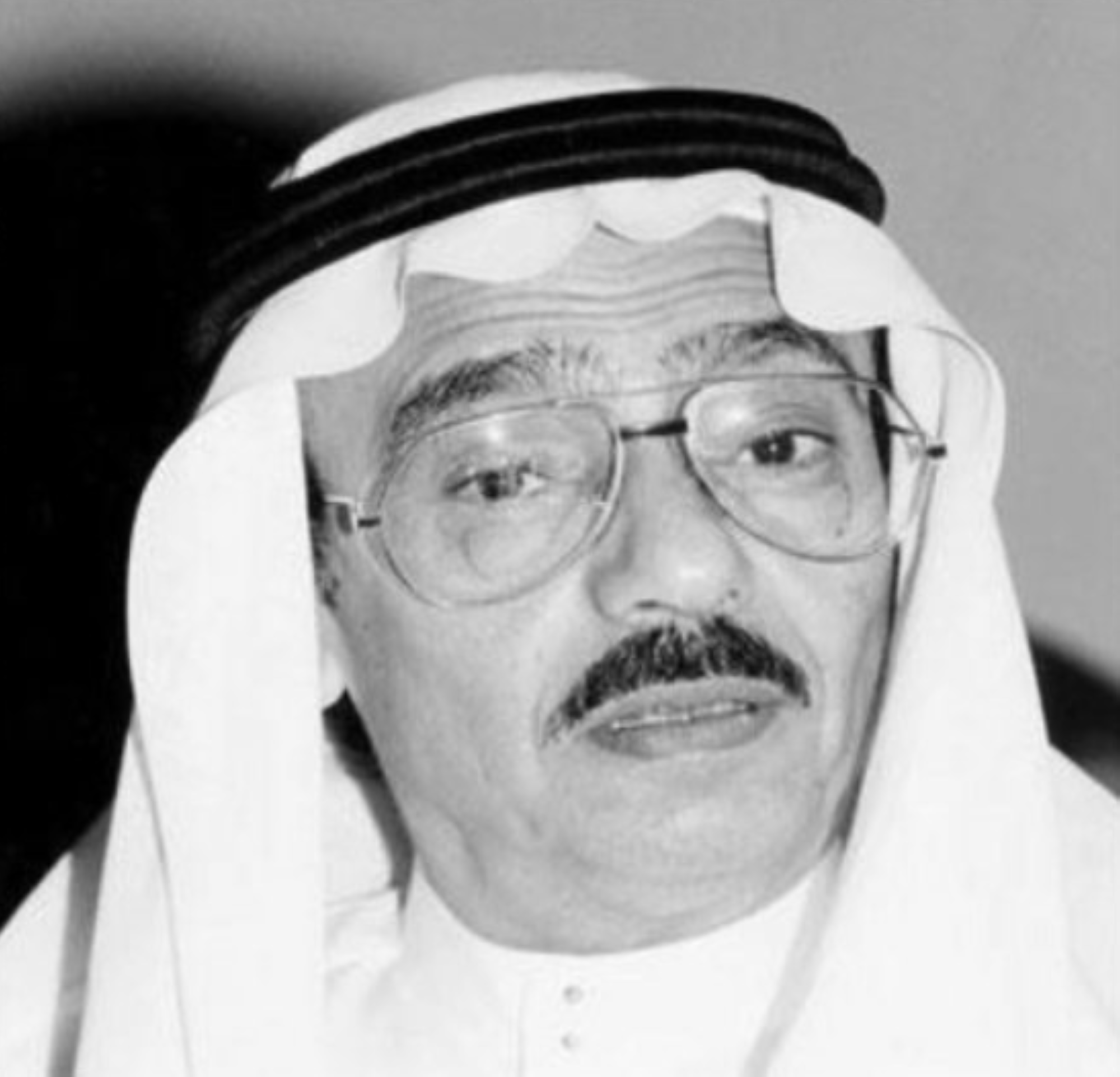 وزارة الإعلام تنعى أسامة السباعي