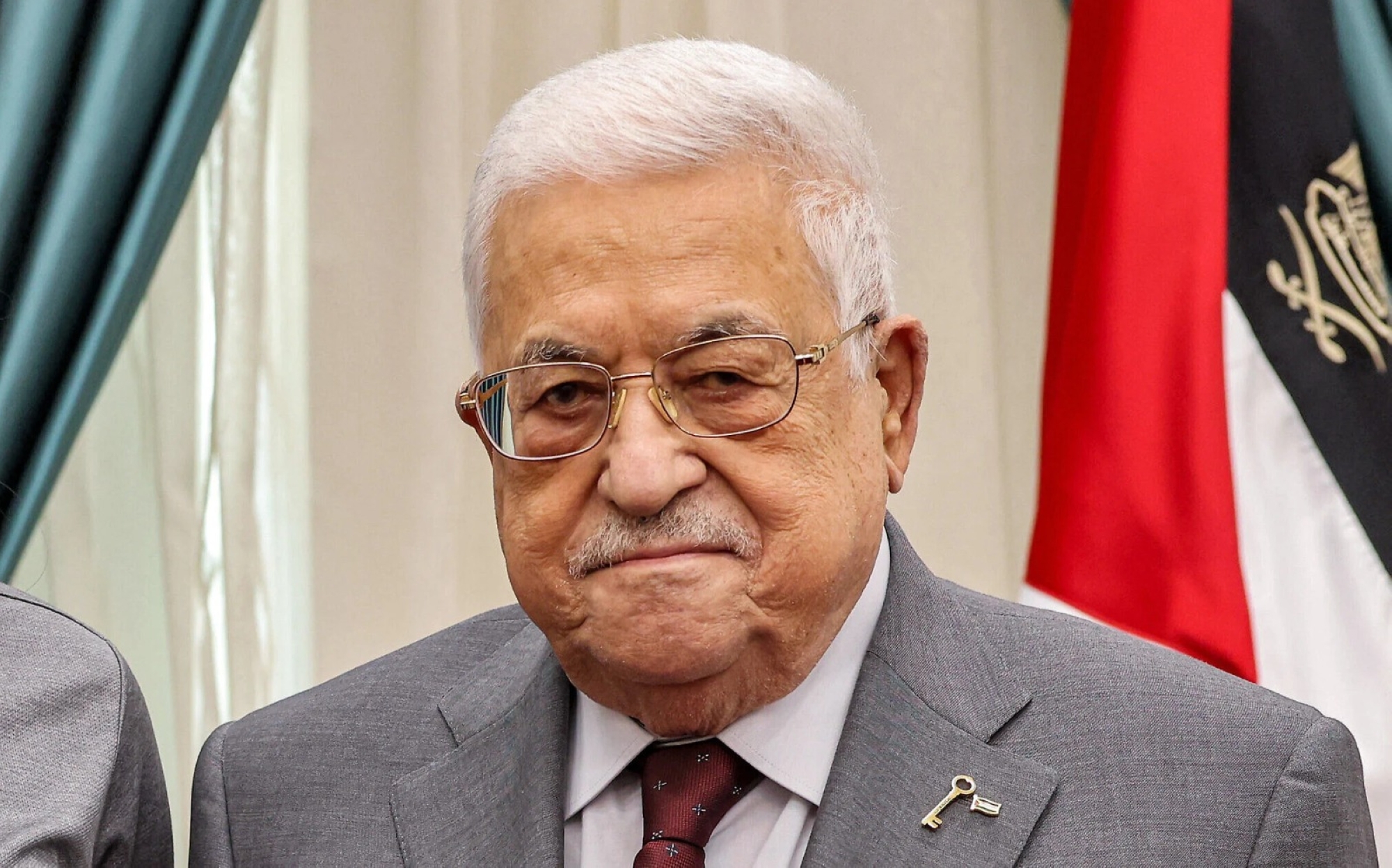 عباس: المملكة تلعب دوراً كبيراً لتجسيد الدولة الفلسطينية