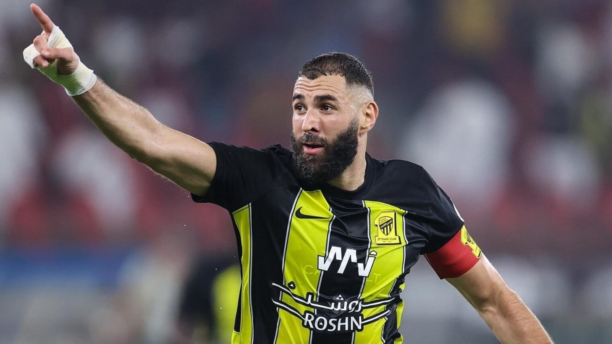 الاتحاد يجهز كادش وبنزيما لمواجهة الشباب