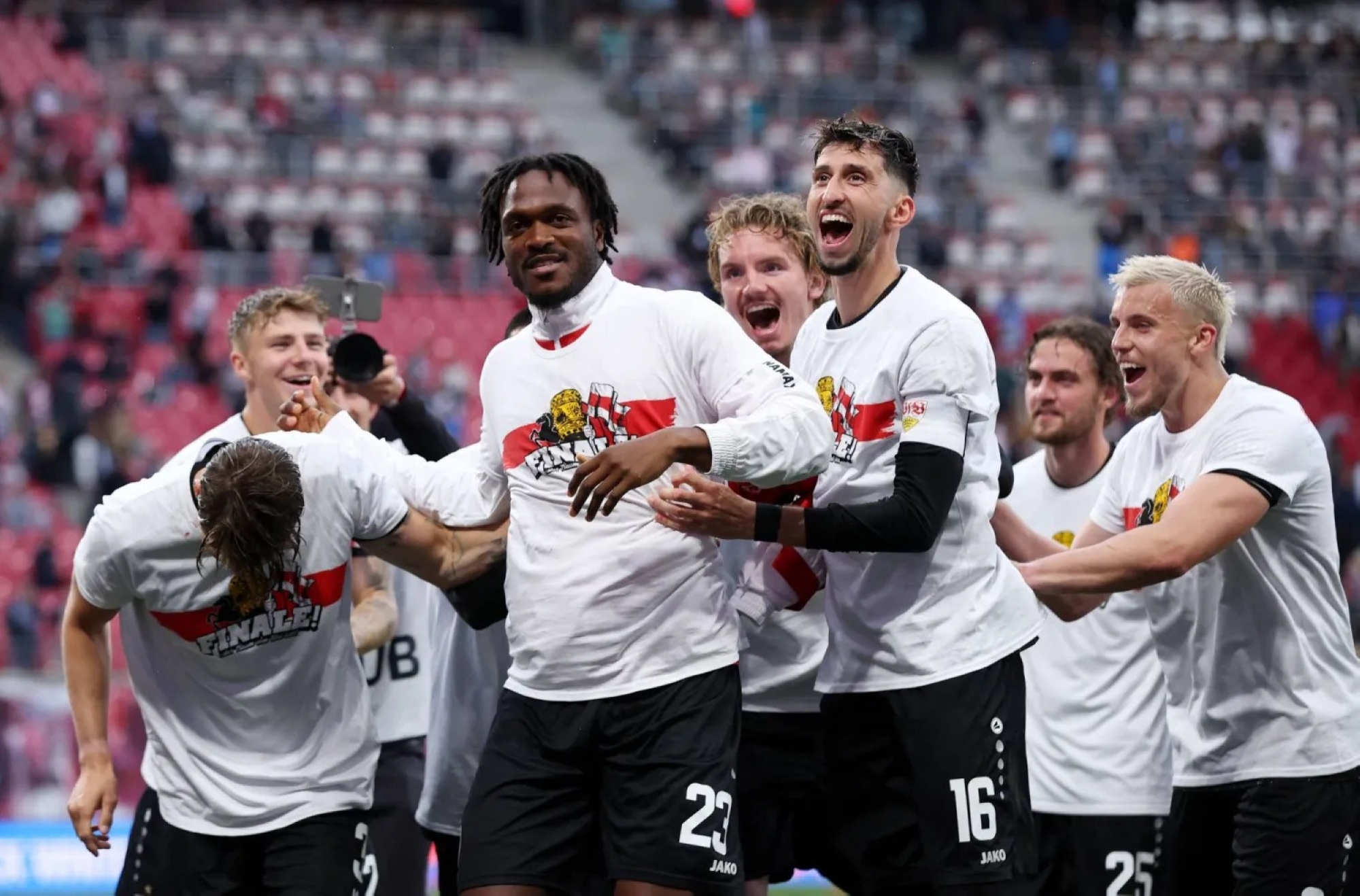 شتوتغارت يواجه أرمينيا بيليفيلد في نهائي كأس ألمانيا