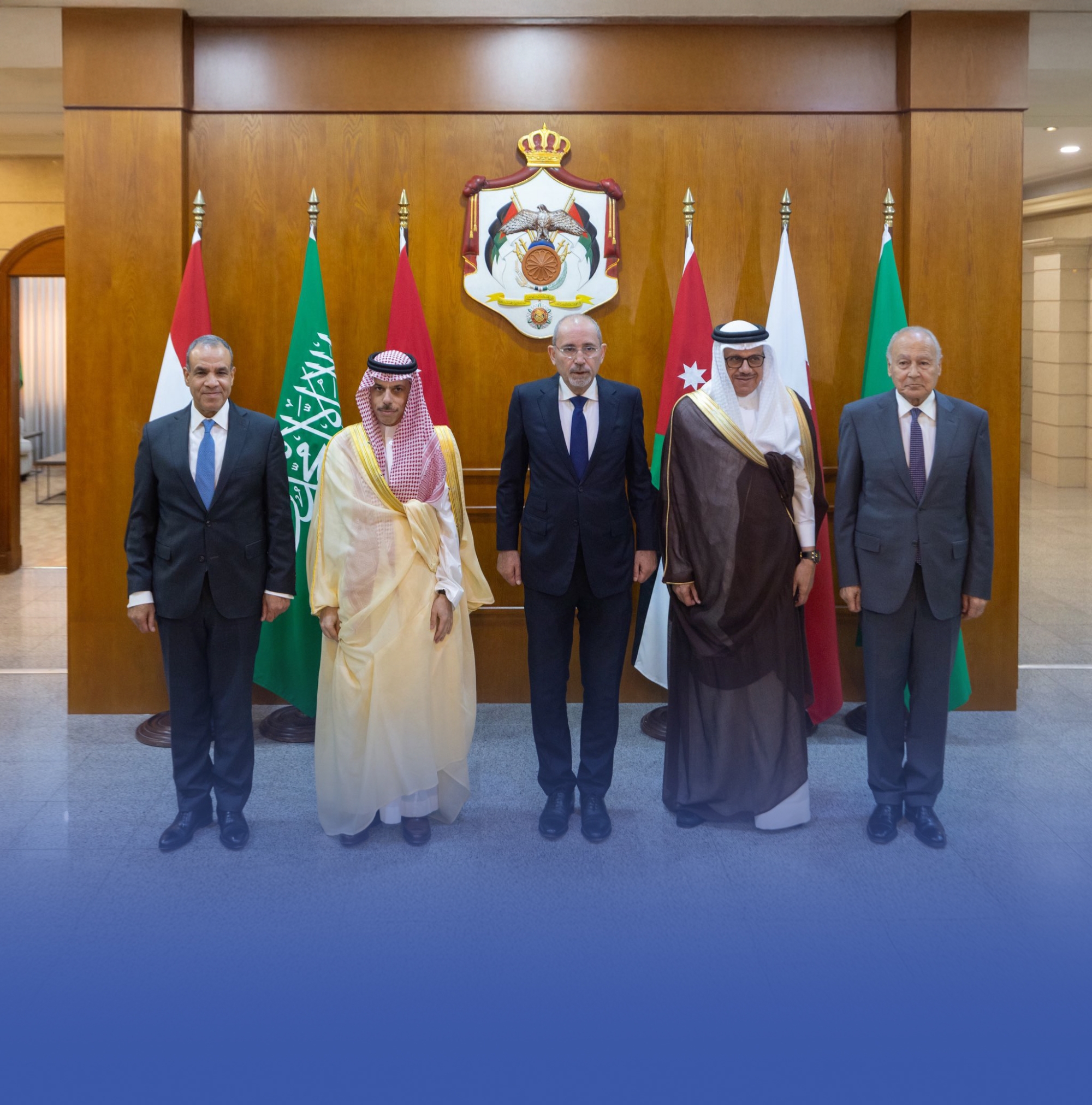 اللجنة الوزارية: إسرائيل تعرقل السلام بمنع زيارتنا إلى رام الله