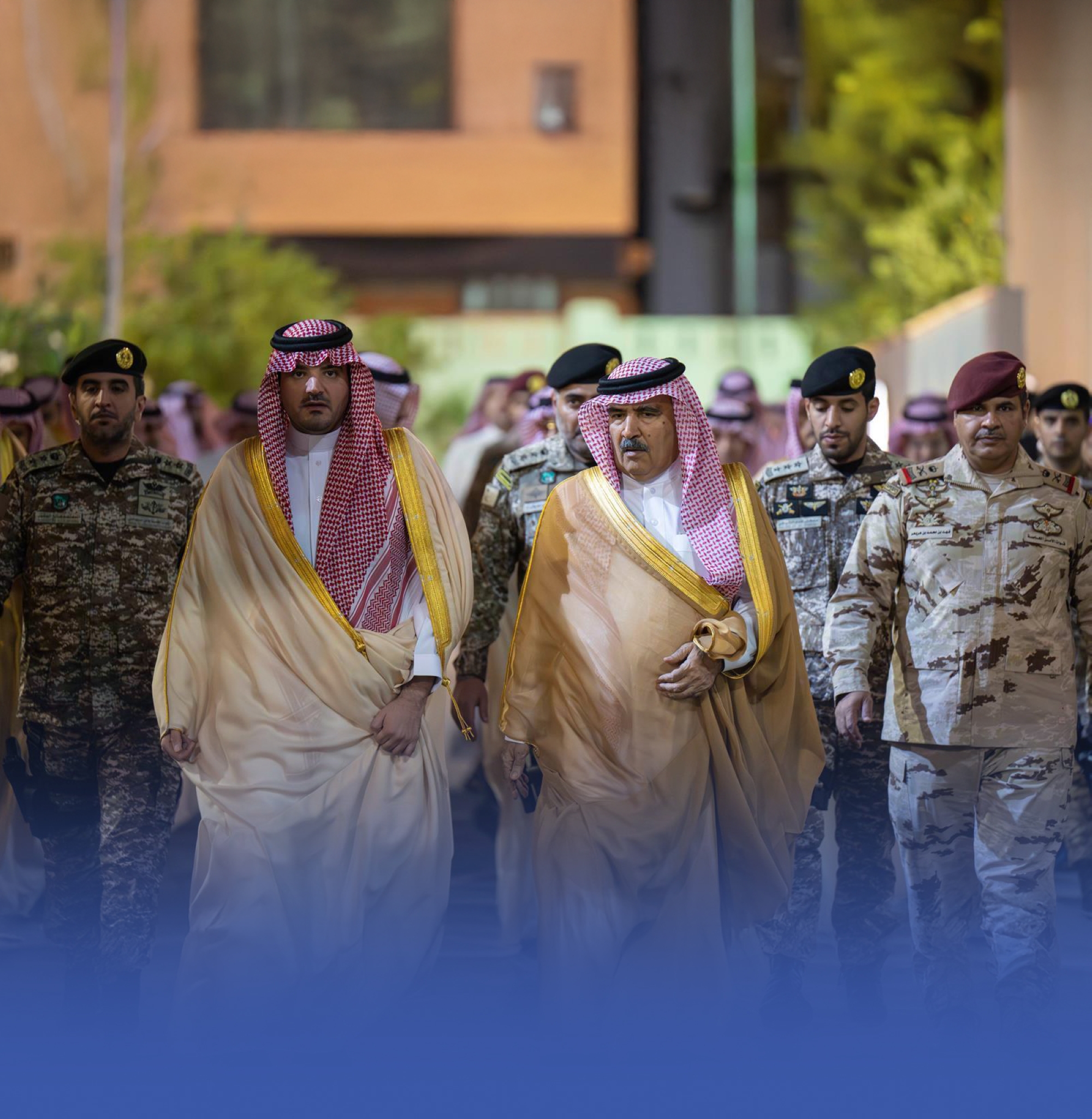 وزير الداخلية يتفقد قوات أمن الحج