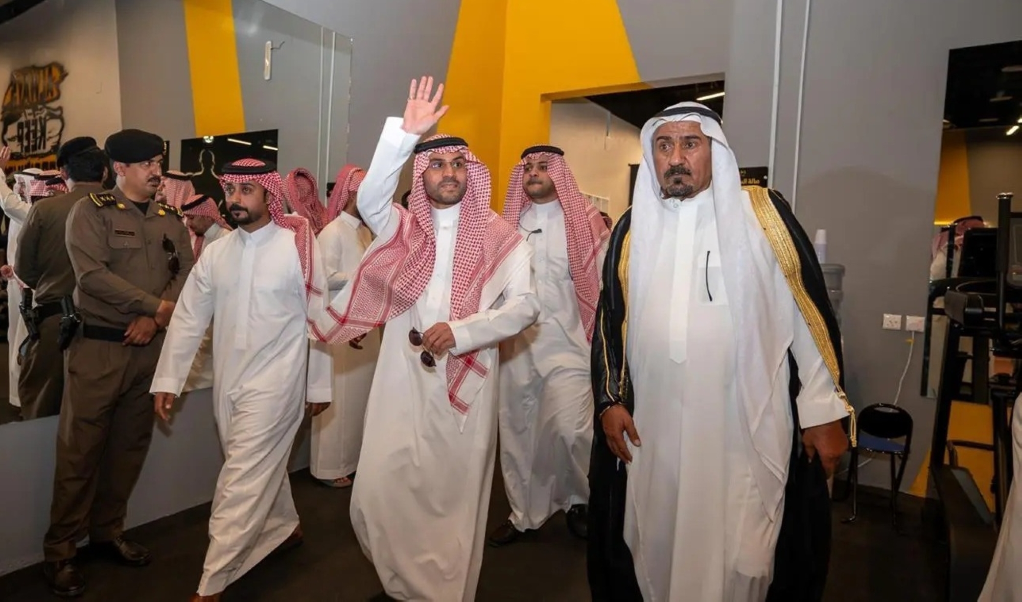 نائب أمير حائل يفتتح نادي وأكاديمية (M22)