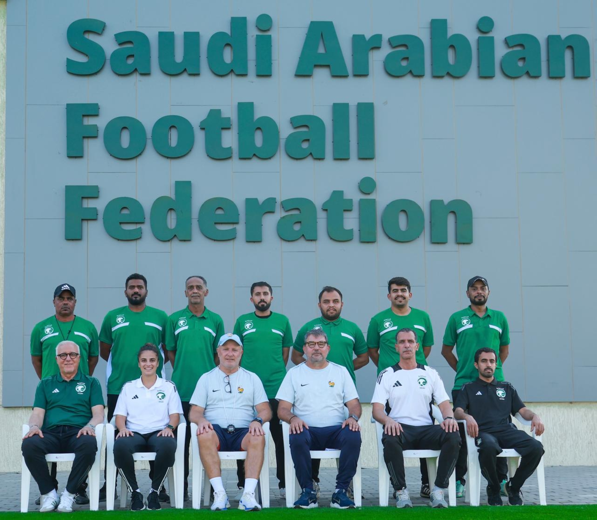الإدارة الفنية تختتم دورة النخبة للشباب (B) بالتعاون مع الاتحاد الفرنسي